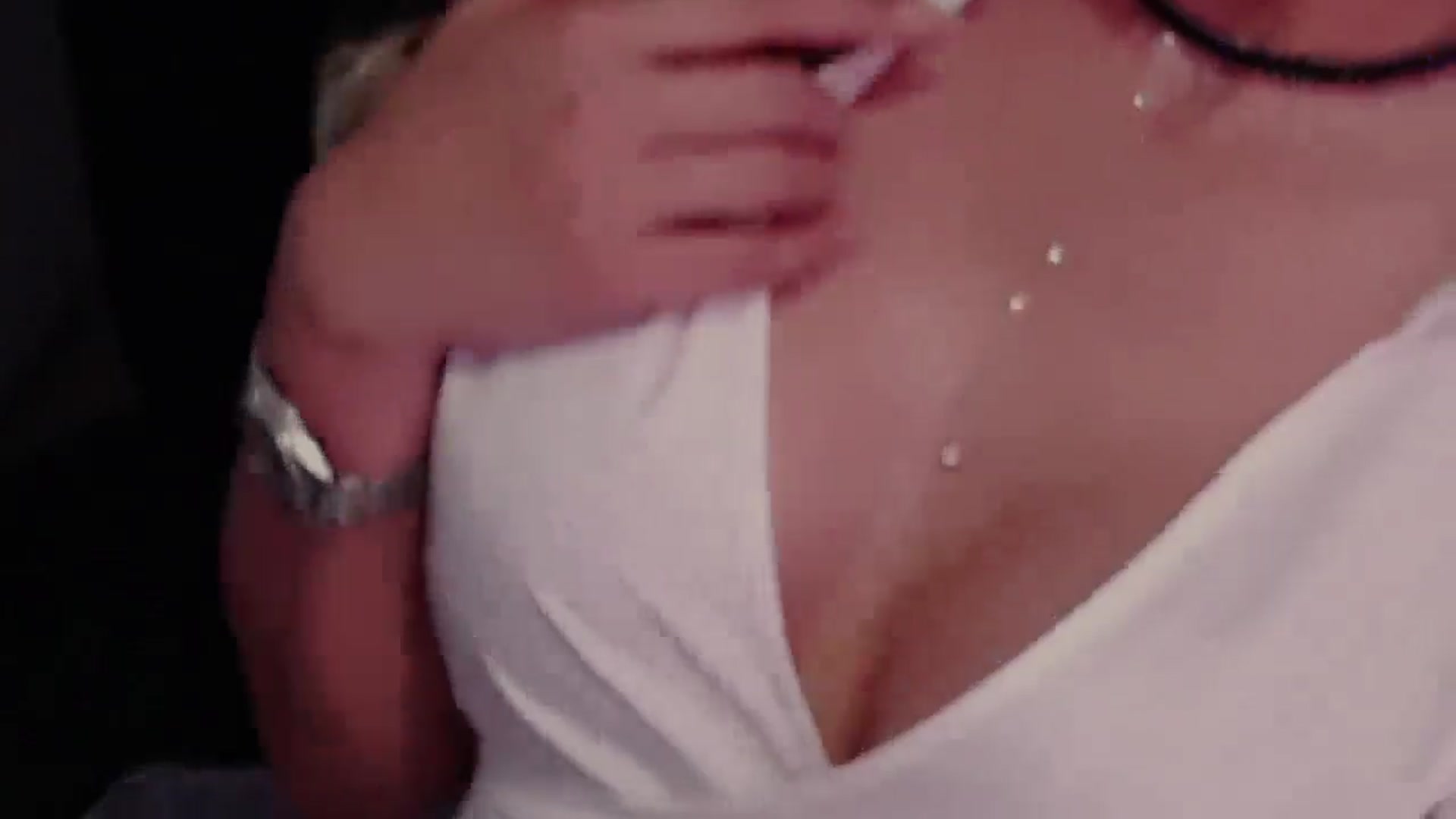 Gallery image thumbnail from Diamondblack5's myfreecams stream on, 05/27/2025, 23:39 image 20 of 20
