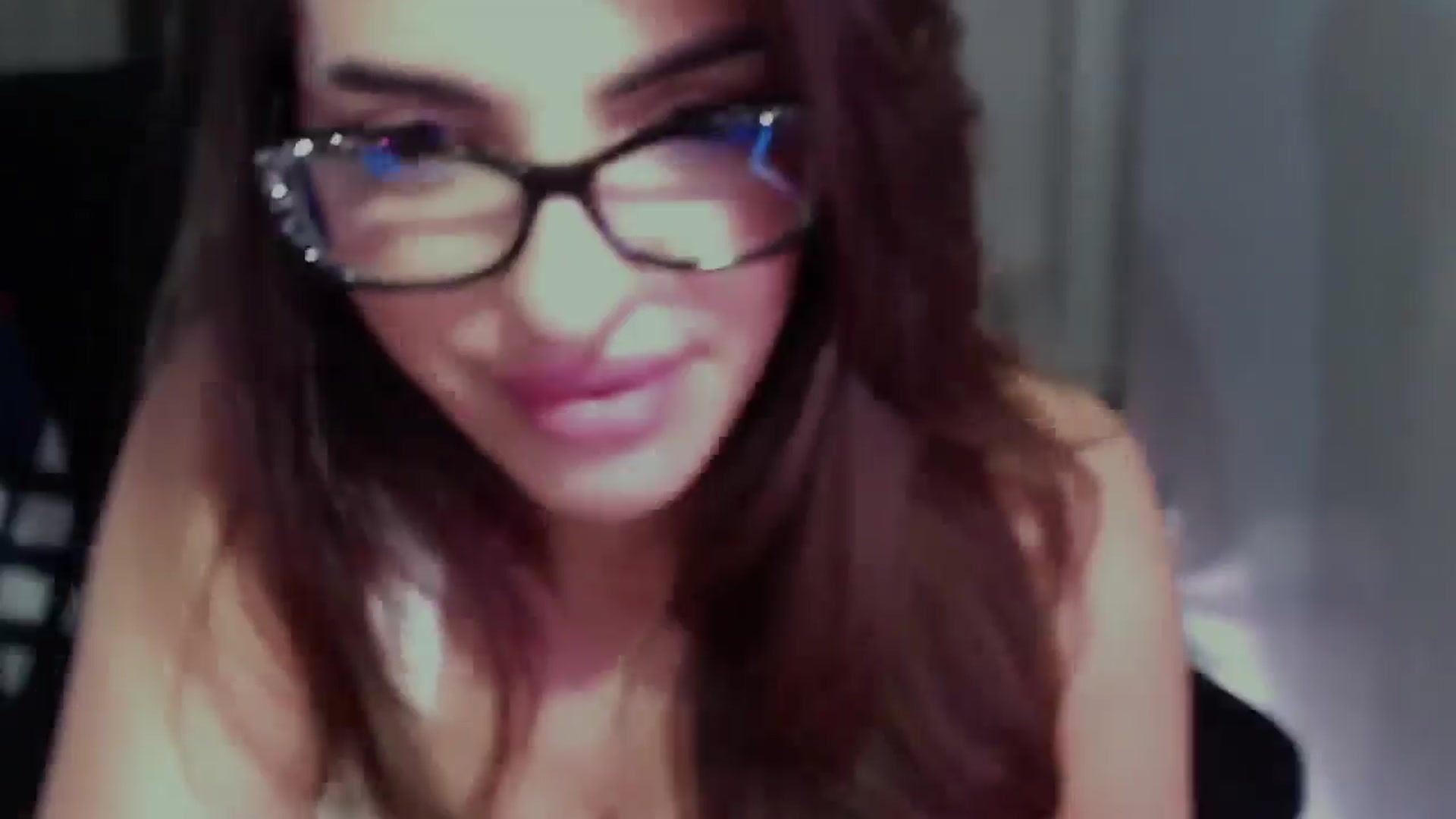 Gallery image thumbnail from Diamondblack5's myfreecams stream on, 06/08/2025, 01:59 image 2 of 20