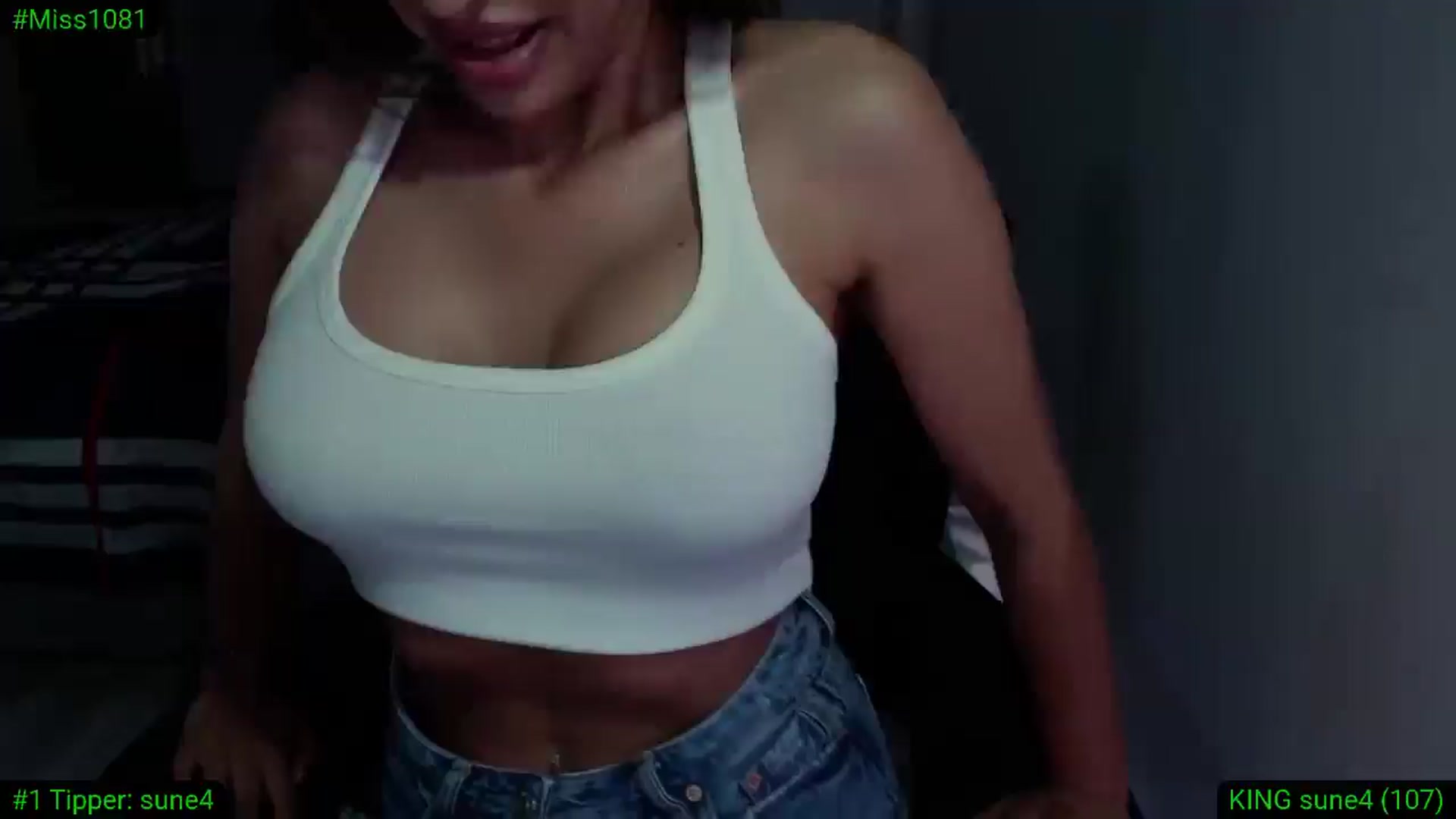 Gallery image thumbnail from Diamondblack5's myfreecams stream on, 06/08/2025, 03:51 image 1 of 20
