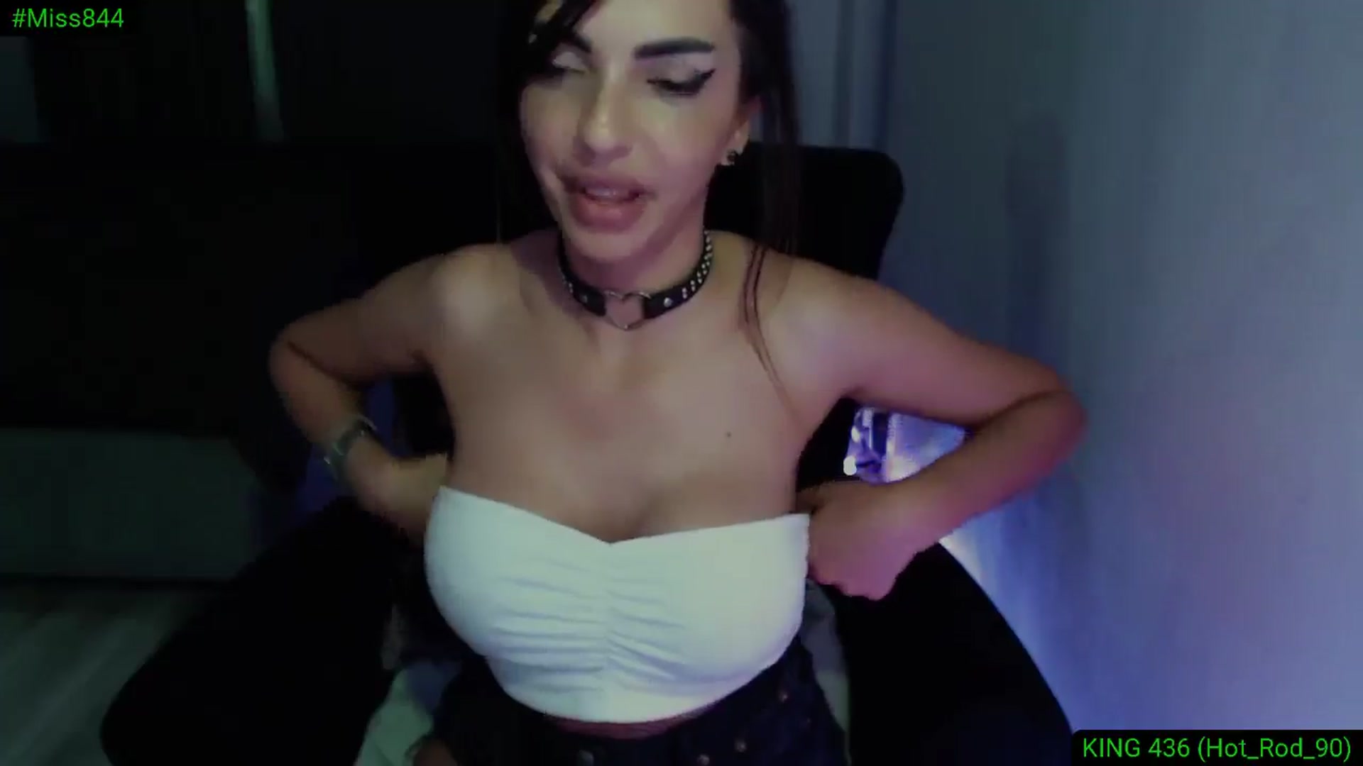 Gallery image thumbnail from Diamondblack5's myfreecams stream on, 06/23/2025, 04:11 image 16 of 20
