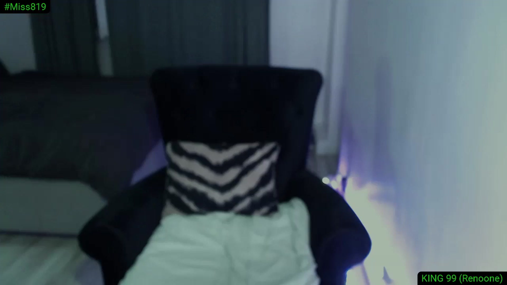 Gallery image thumbnail from Diamondblack5's myfreecams stream on, 06/24/2025, 01:33 image 18 of 20