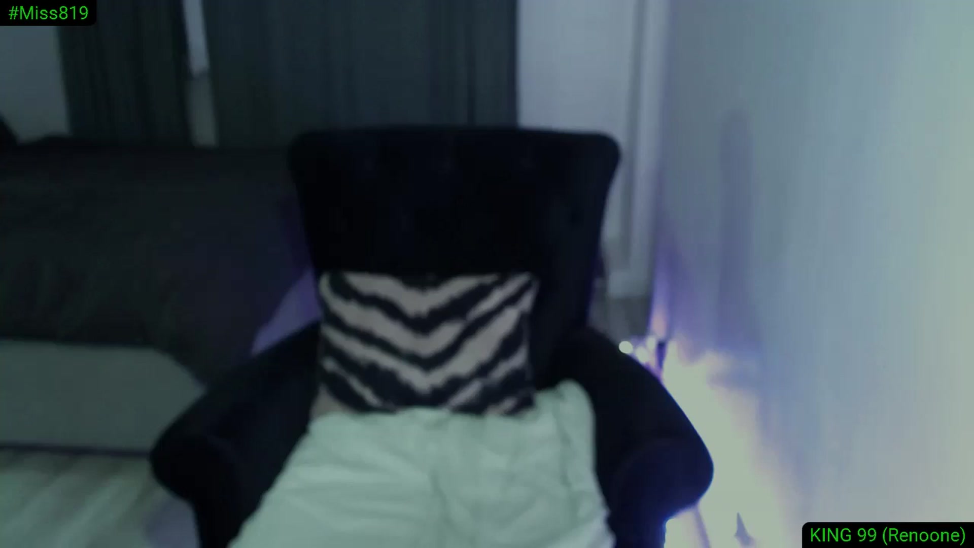 Gallery image thumbnail from Diamondblack5's myfreecams stream on, 06/24/2025, 01:33 image 17 of 20
