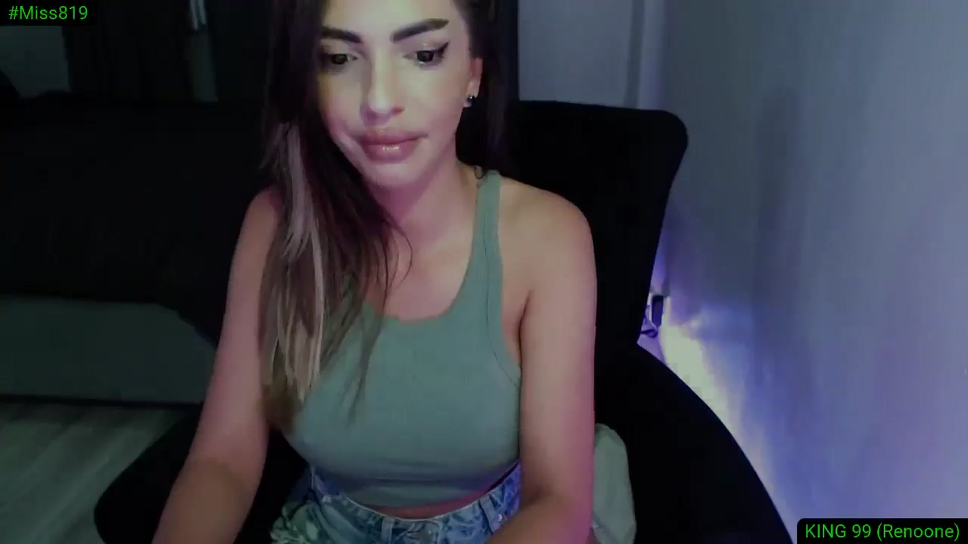 Gallery image thumbnail from Diamondblack5's myfreecams stream on, 06/24/2025, 01:33 image 19 of 20