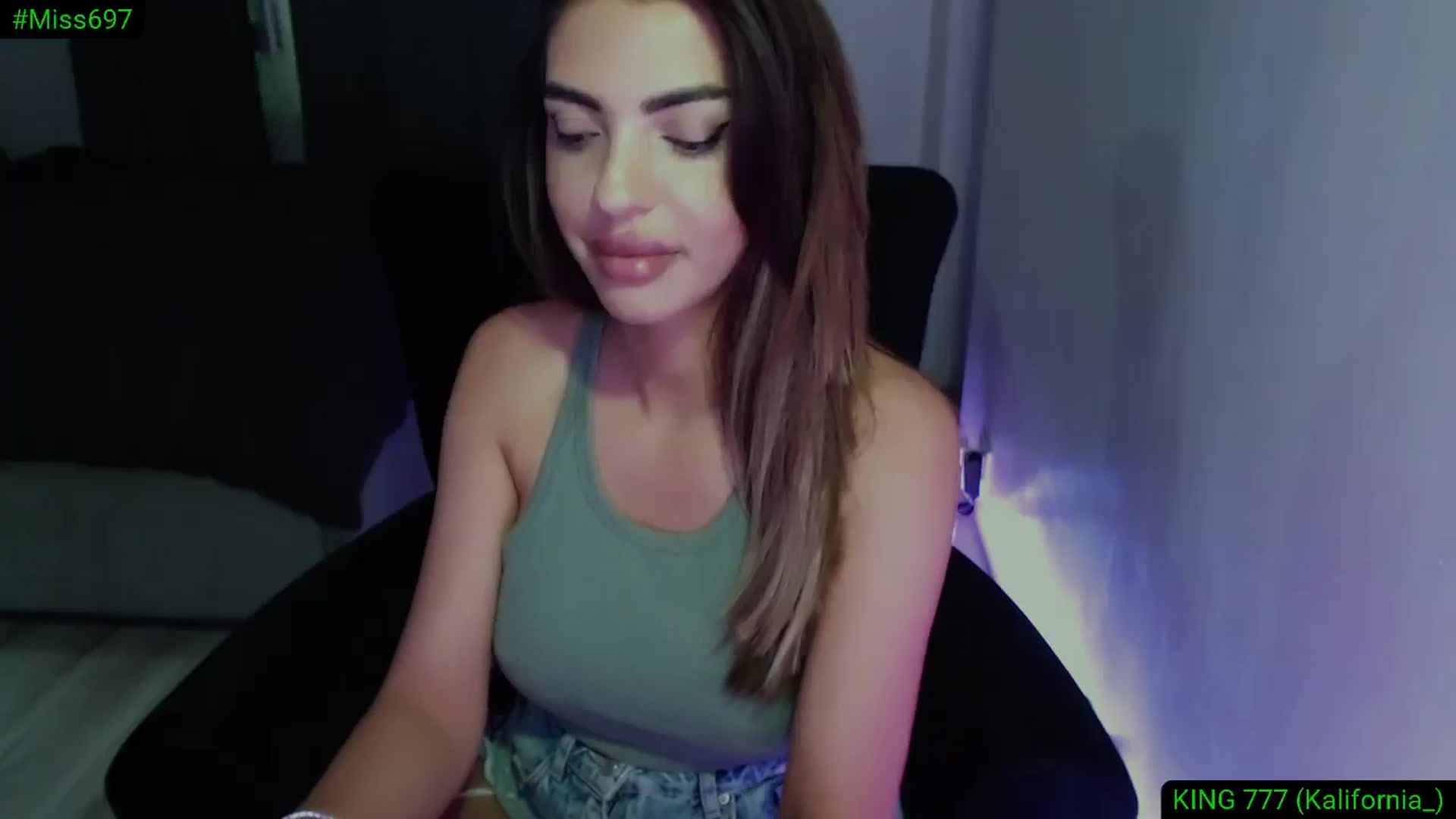 Gallery image thumbnail from Diamondblack5's myfreecams stream on, 06/24/2025, 04:26 image 19 of 20