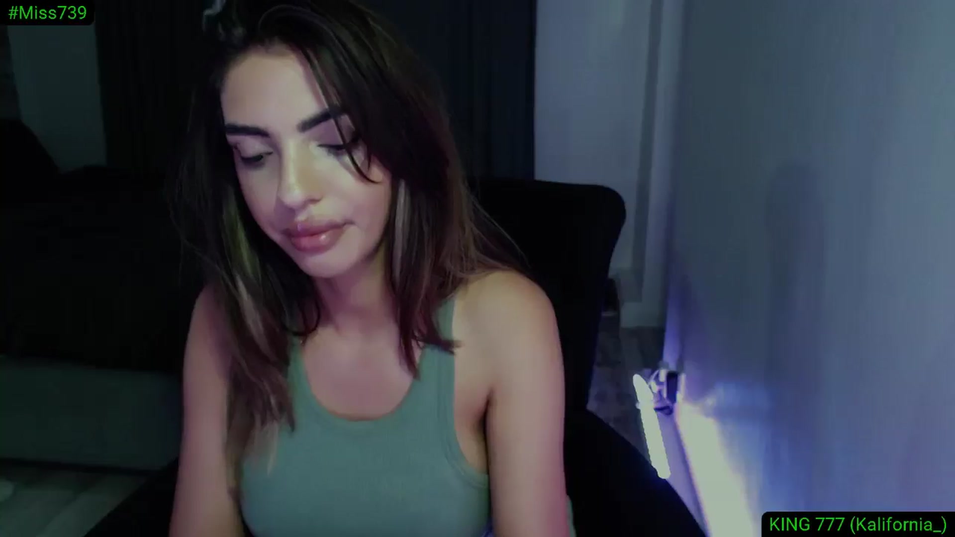 Gallery image thumbnail from Diamondblack5's myfreecams stream on, 06/24/2025, 04:26 image 9 of 20
