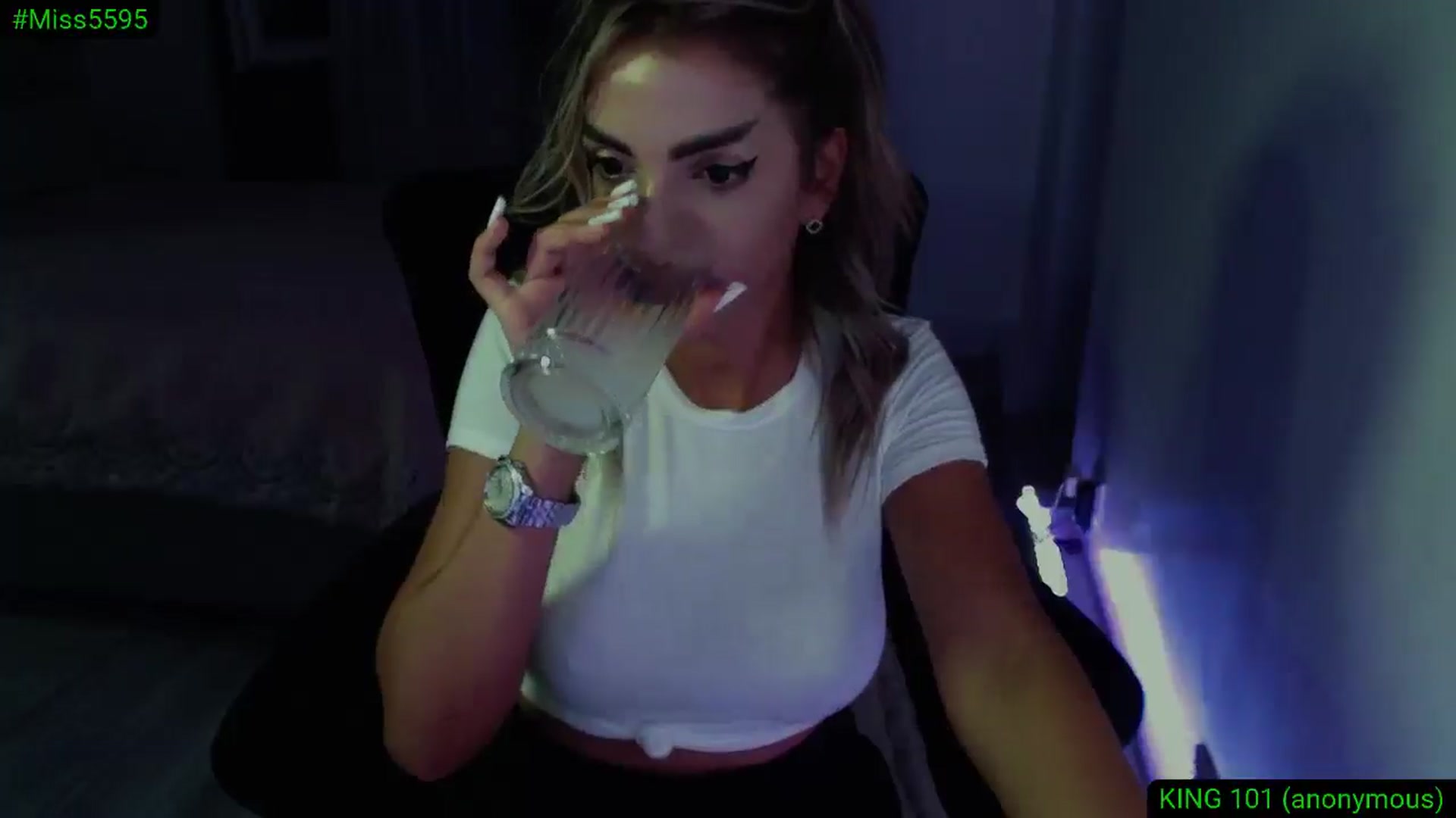 Gallery image thumbnail from Diamondblack5's myfreecams stream on, 07/26/2025, 02:51 image 16 of 20