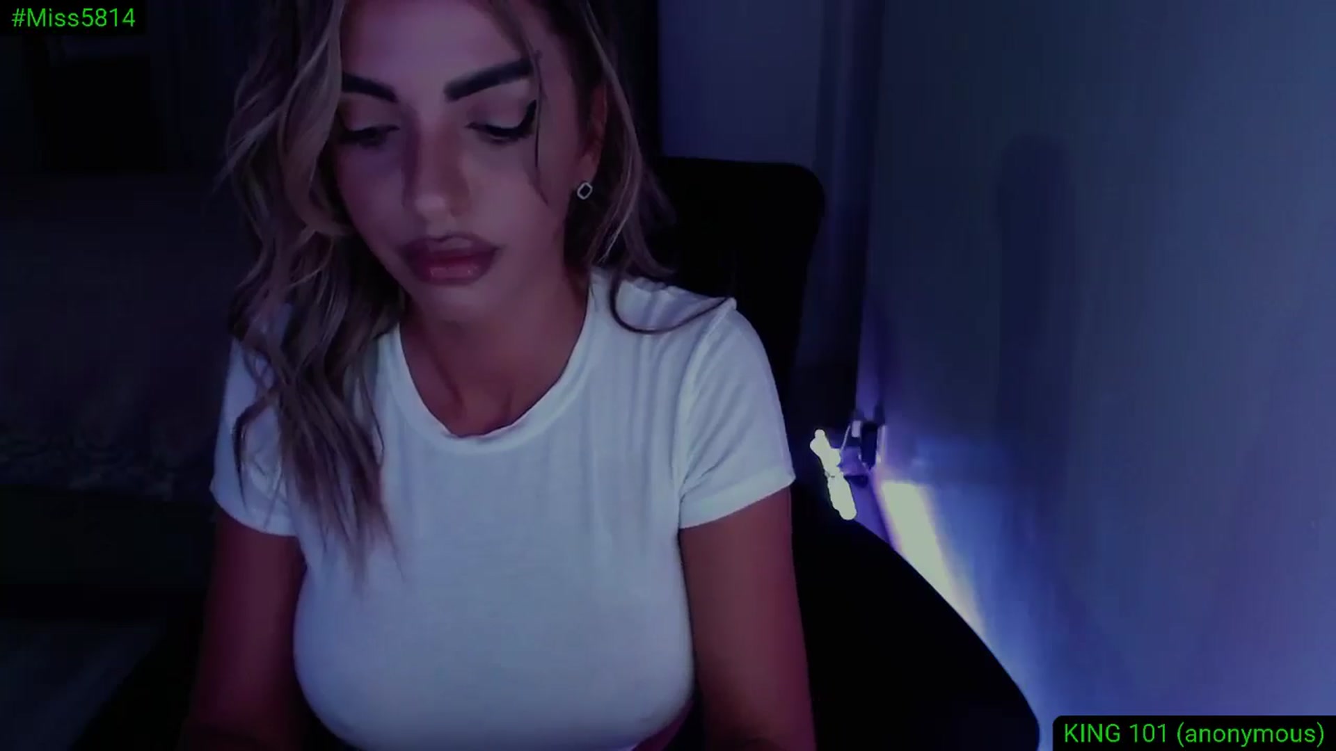 Gallery image thumbnail from Diamondblack5's myfreecams stream on, 07/26/2025, 02:51 image 5 of 20