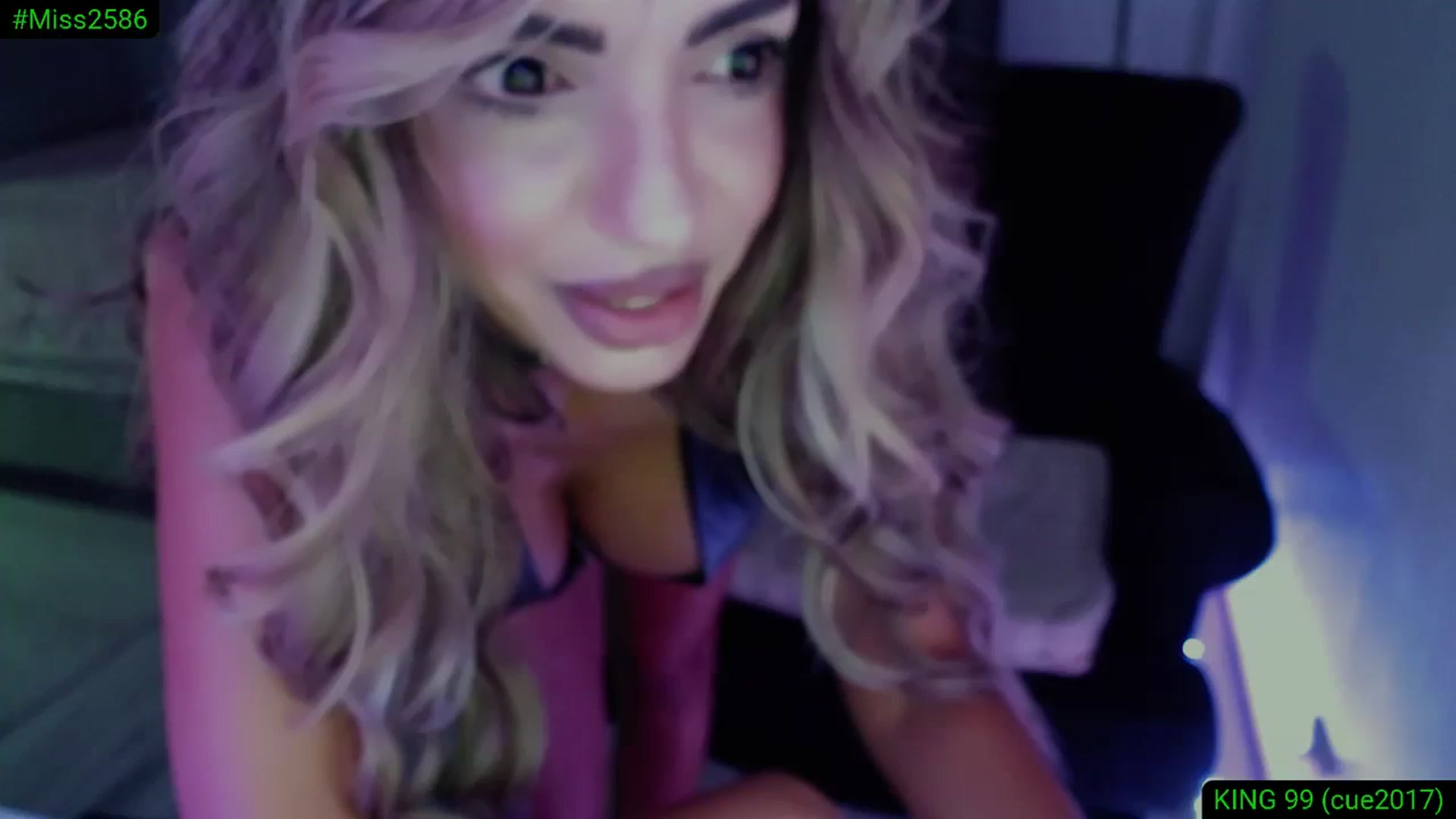 Gallery image thumbnail from Diamondblack5's myfreecams stream on, 07/26/2025, 23:51 image 18 of 20