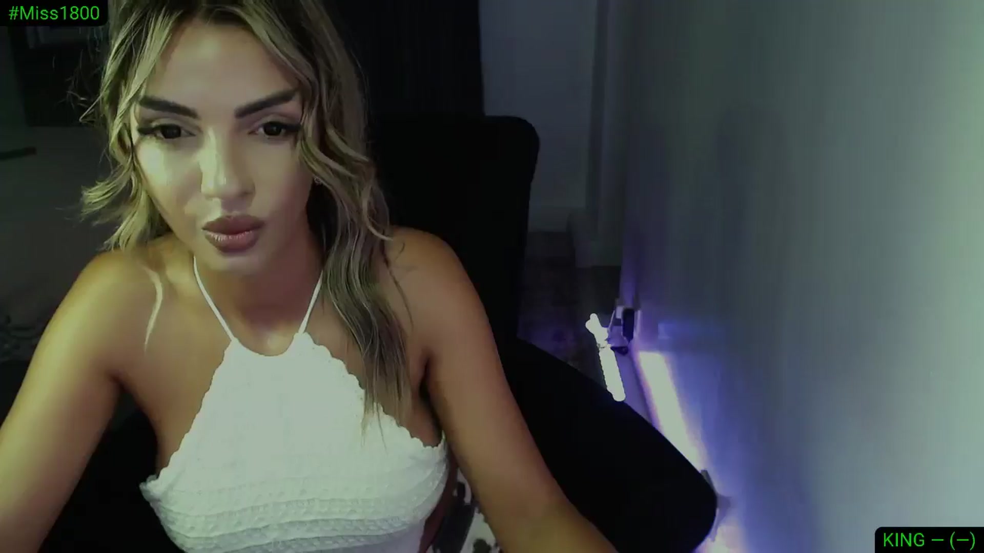 Gallery image thumbnail from Diamondblack5's myfreecams stream on, 07/30/2025, 24:37 image 5 of 20