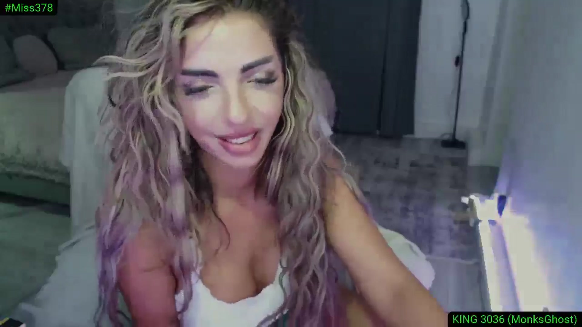 Gallery image thumbnail from Diamondblack5's myfreecams stream on, 08/09/2025, 05:05 image 13 of 20