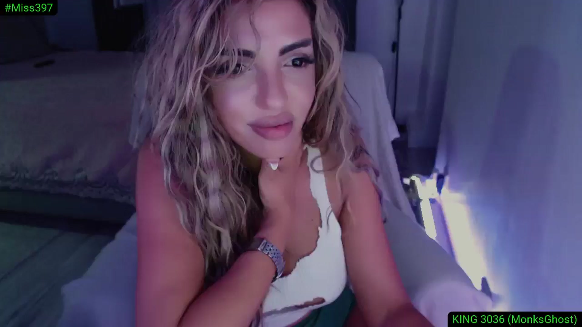 Gallery image thumbnail from Diamondblack5's myfreecams stream on, 08/09/2025, 05:05 image 8 of 20