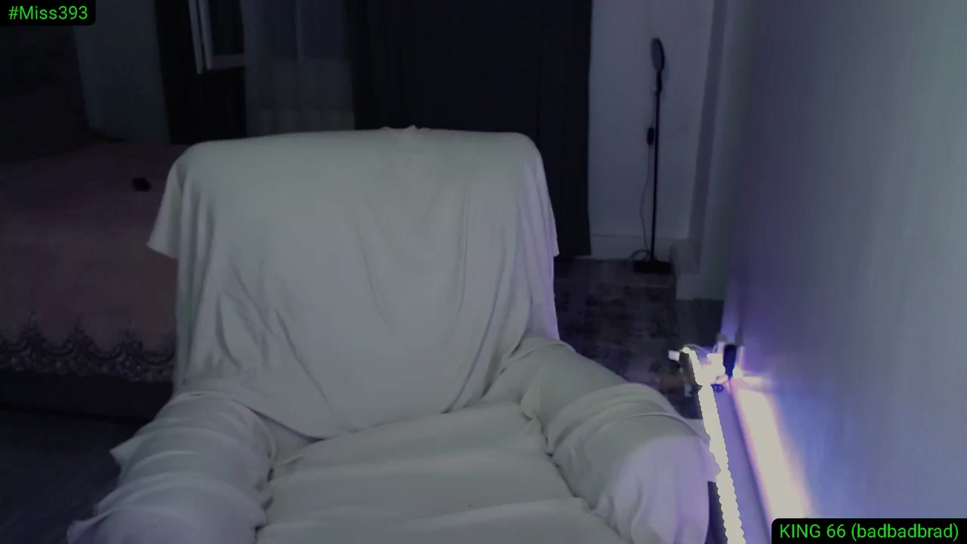 Gallery image thumbnail from Diamondblack5's myfreecams stream on, 08/10/2025, 01:06 image 20 of 20