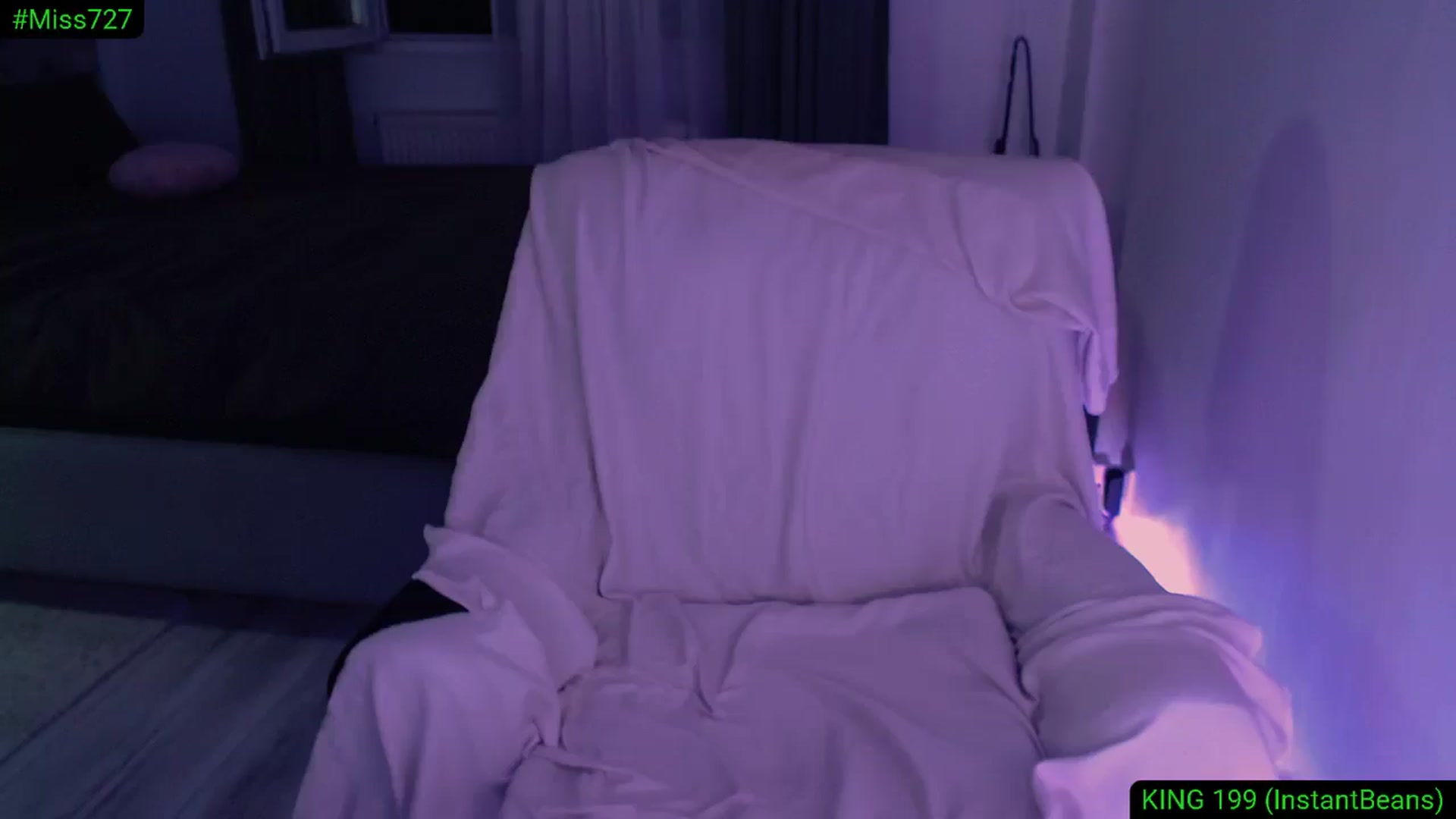 Gallery image thumbnail from Diamondblack5's myfreecams stream on, 08/22/2025, 02:30 image 12 of 20