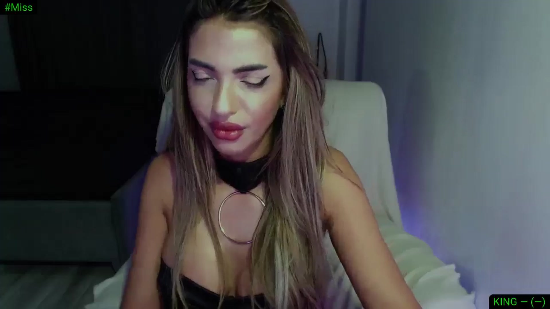 Gallery image thumbnail from Diamondblack5's myfreecams stream on, 09/02/2025, 01:33 image 3 of 20