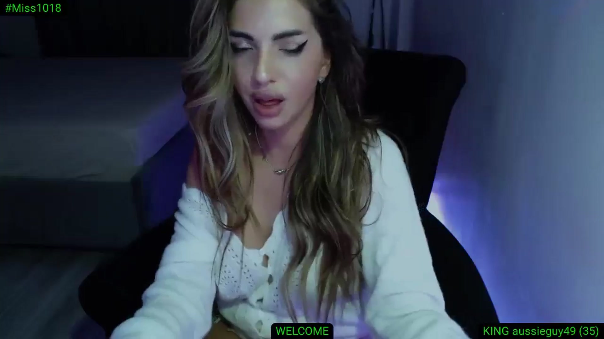 Gallery image thumbnail from Diamondblack5's myfreecams stream on, 10/27/2025, 02:09 image 15 of 20