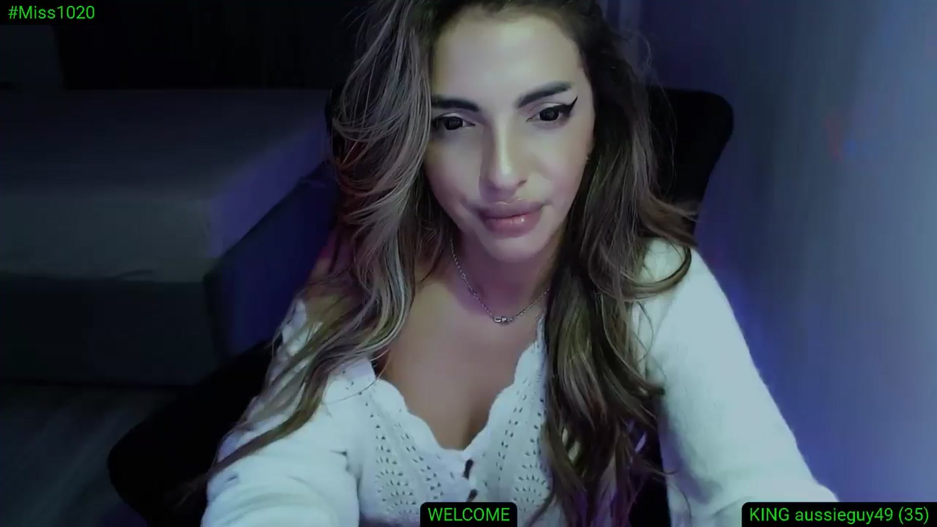 Gallery image thumbnail from Diamondblack5's myfreecams stream on, 10/27/2025, 02:09 image 17 of 20