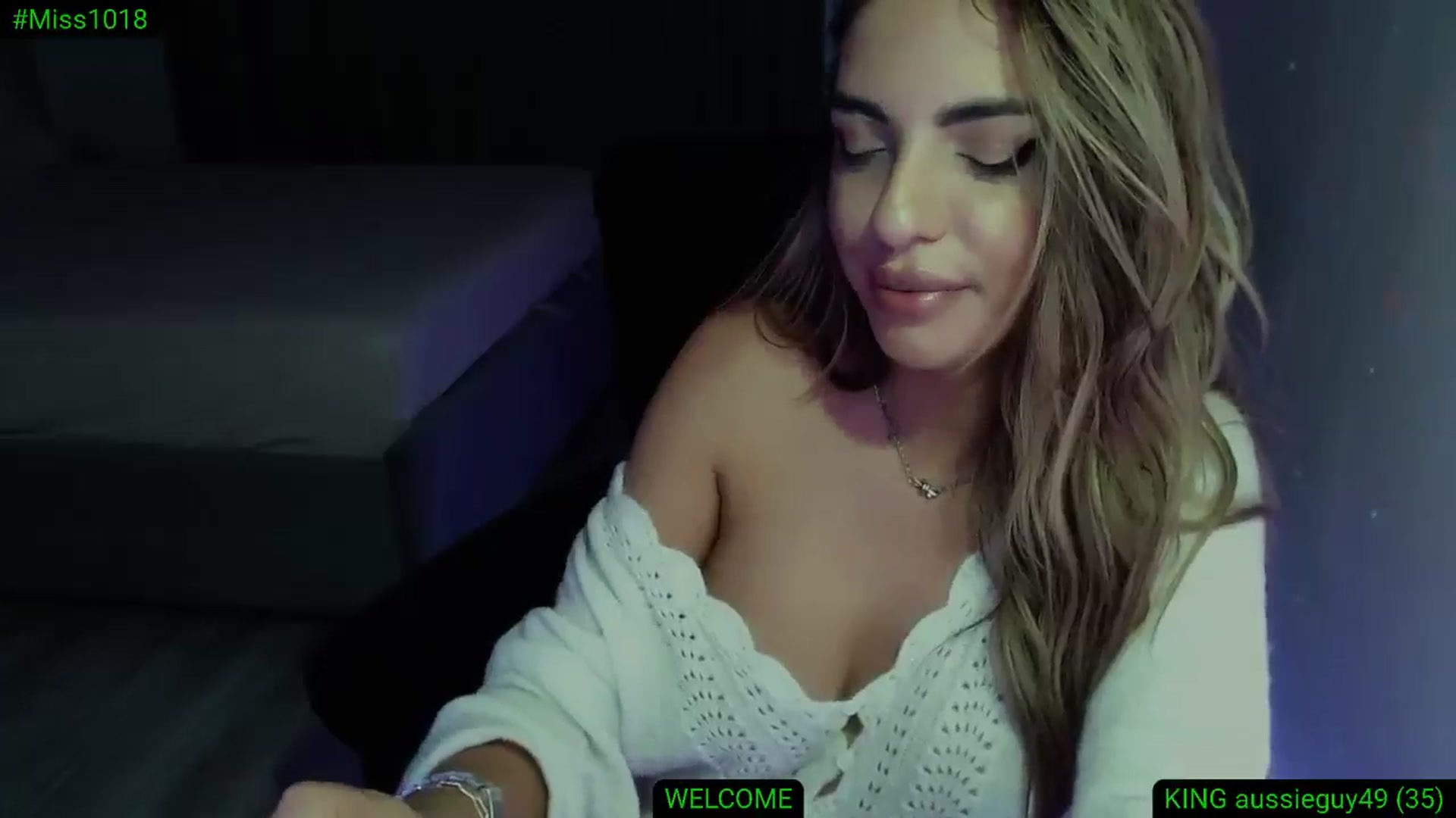 Gallery image thumbnail from Diamondblack5's myfreecams stream on, 10/27/2025, 02:09 image 2 of 20