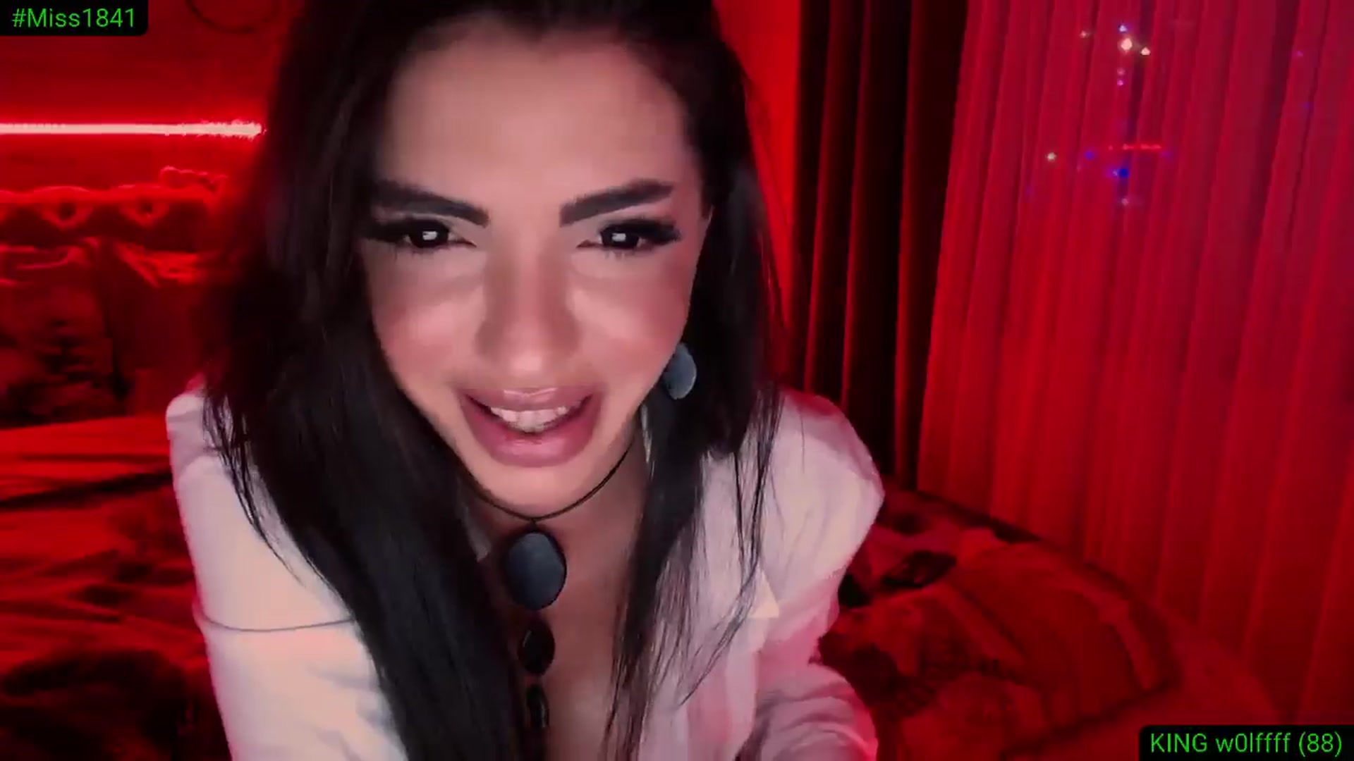 Gallery image thumbnail from Diamondblack5's myfreecams stream on, 12/21/2025, 24:01 image 14 of 20