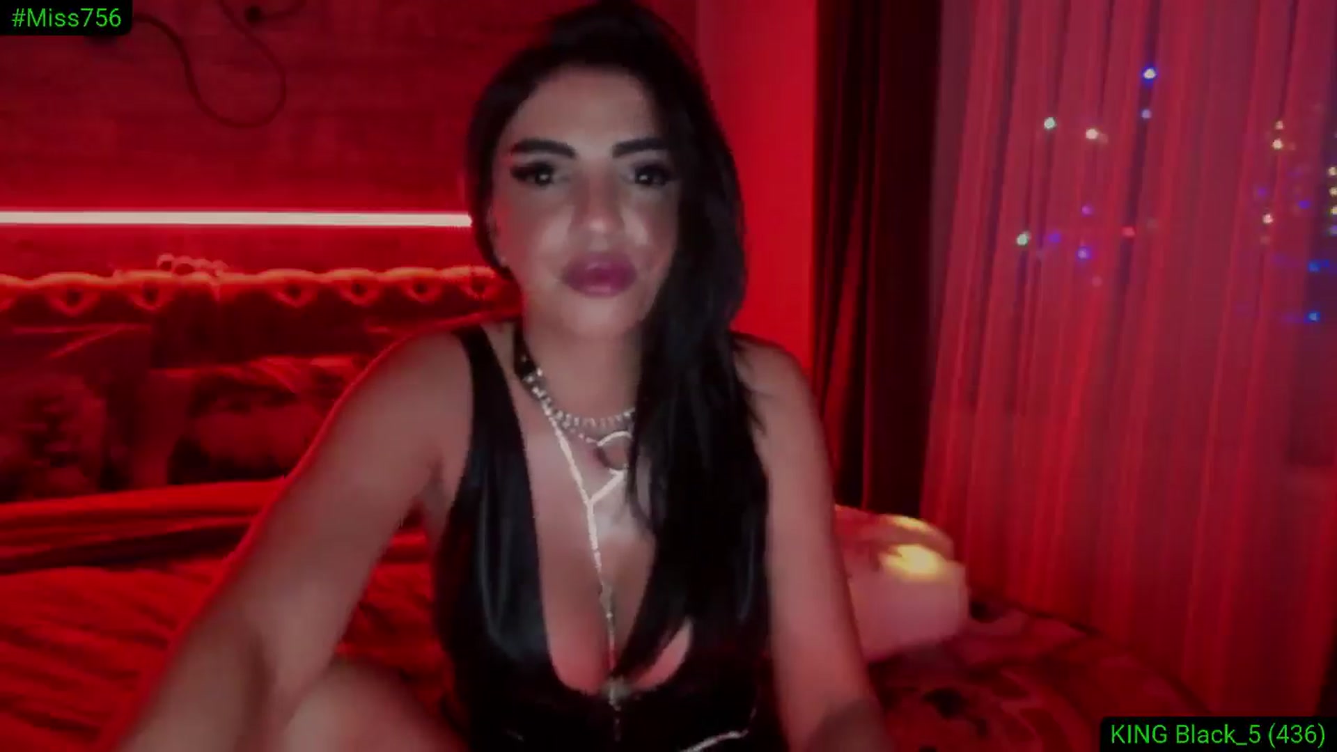Gallery image thumbnail from Diamondblack5's myfreecams stream on, 12/22/2025, 04:13 image 7 of 20