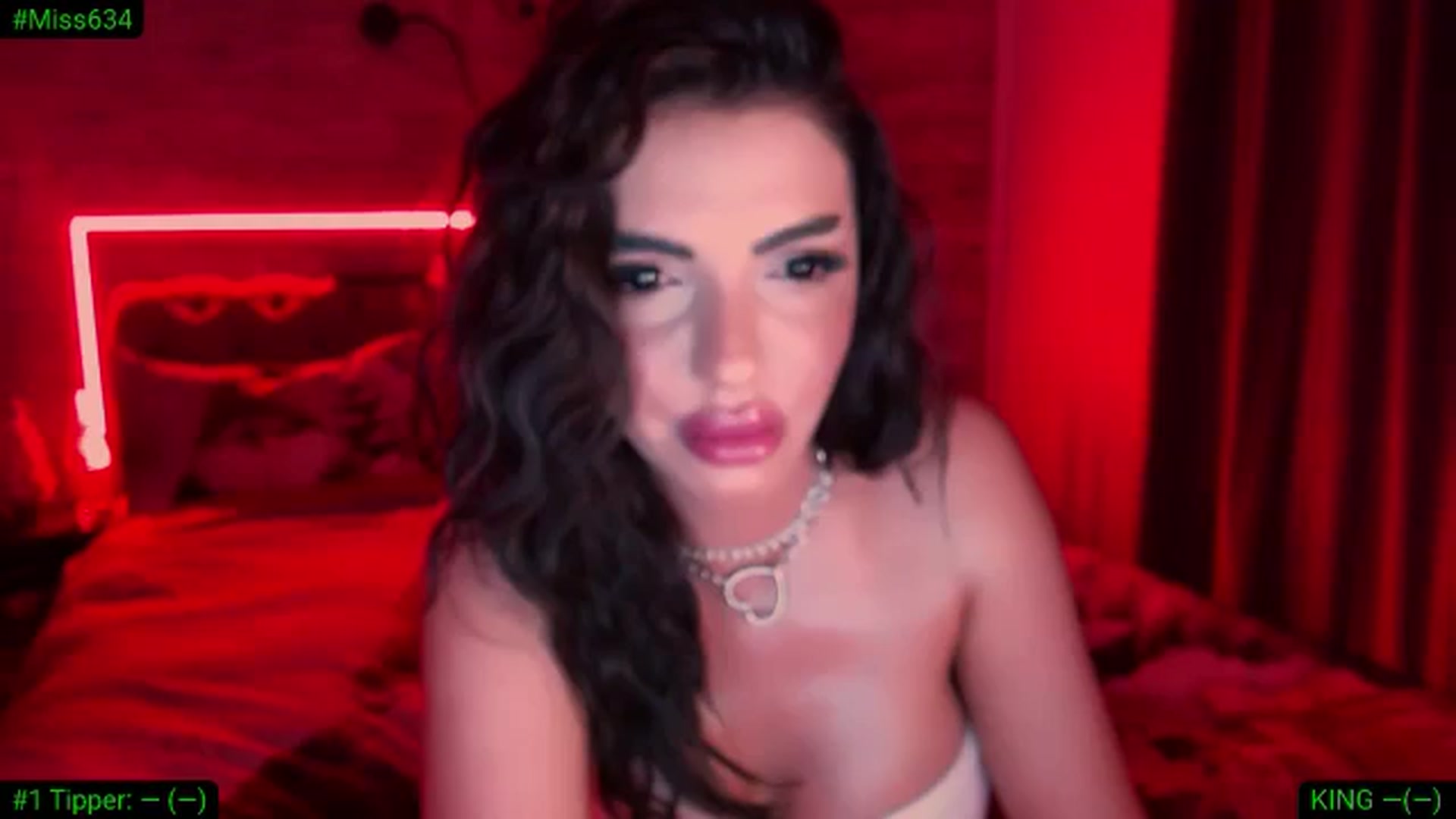 Gallery image thumbnail from Diamondblack5's myfreecams stream on, 12/29/2025, 24:36 image 18 of 20