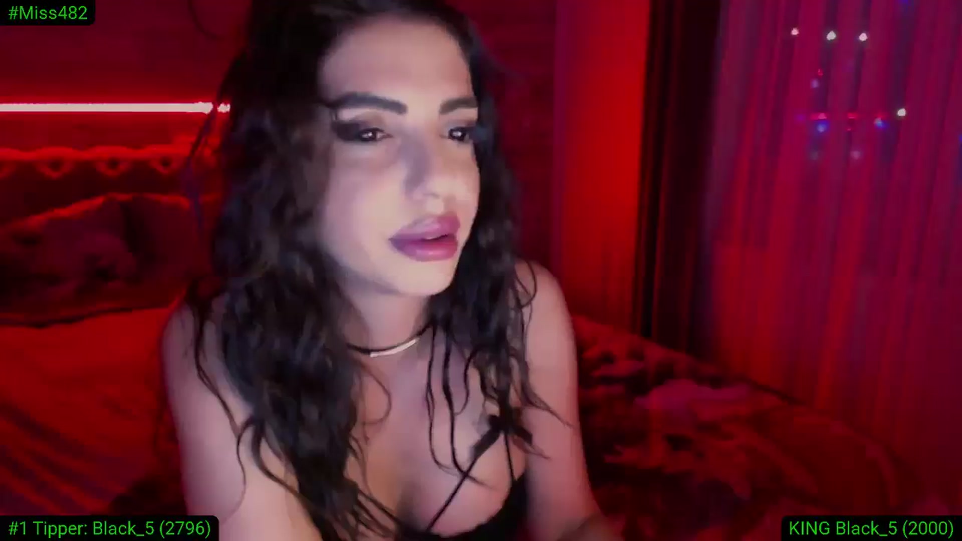Gallery image thumbnail from Diamondblack5's myfreecams stream on, 12/30/2025, 01:10 image 17 of 20