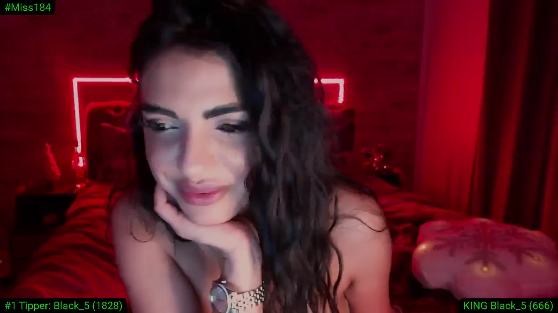 Gallery image thumbnail from Diamondblack5's myfreecams stream on, 01/02/2026, 02:42 image 13 of 20