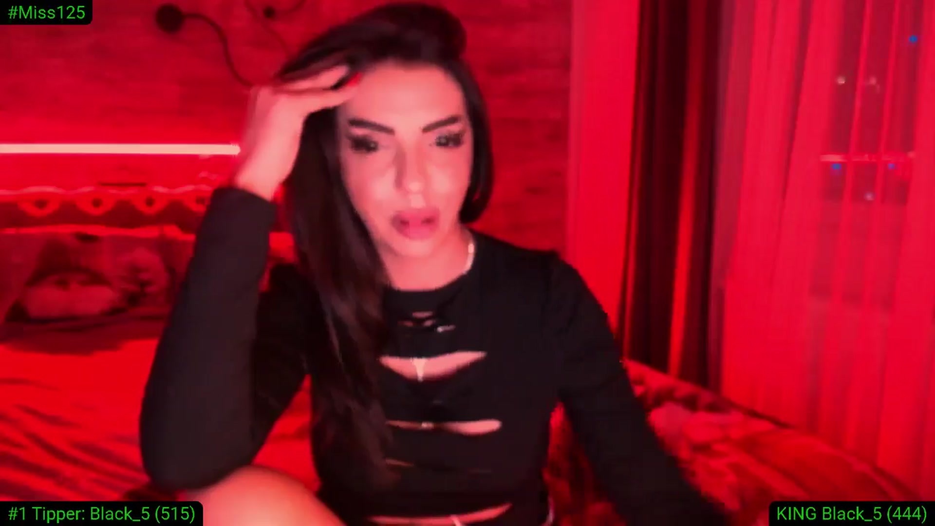 Gallery image thumbnail from Diamondblack5's myfreecams stream on, 01/03/2026, 04:04 image 14 of 20