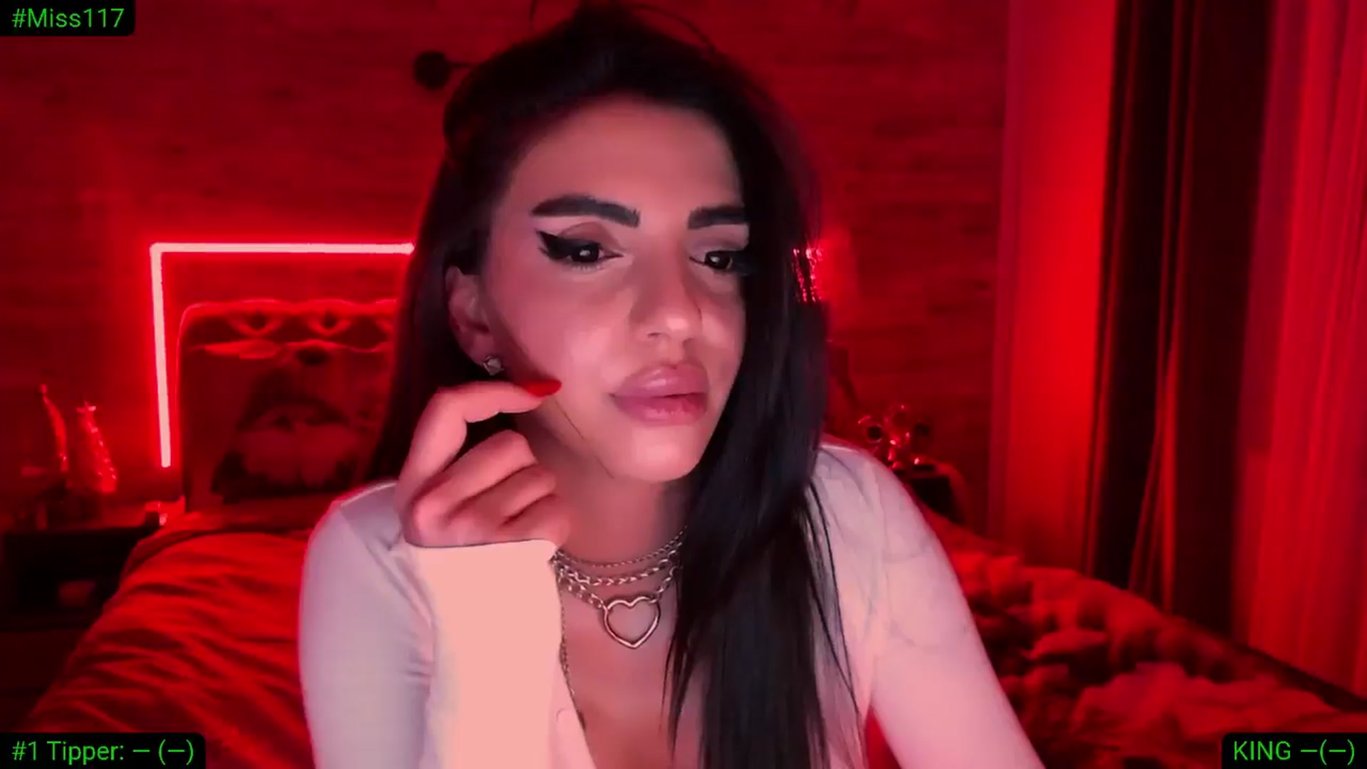 Gallery image thumbnail from Diamondblack5's myfreecams stream on, 01/04/2026, 24:01 image 3 of 20
