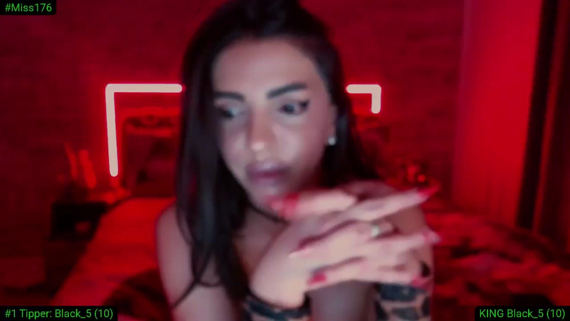 Gallery image thumbnail from Diamondblack5's myfreecams stream on, 01/05/2026, 02:44 image 5 of 20