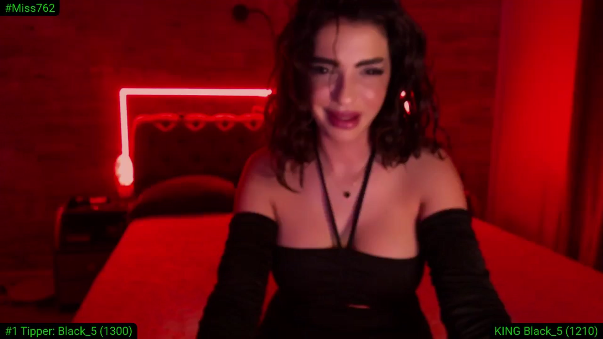 Gallery image thumbnail from Diamondblack5's myfreecams stream on, 01/22/2026, 01:54 image 3 of 20