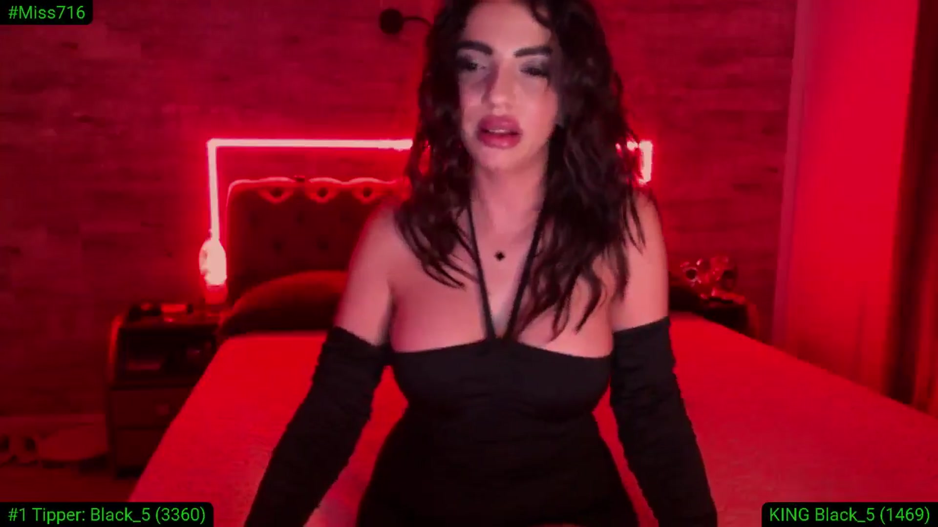 Gallery image thumbnail from Diamondblack5's myfreecams stream on, 01/22/2026, 01:54 image 15 of 20
