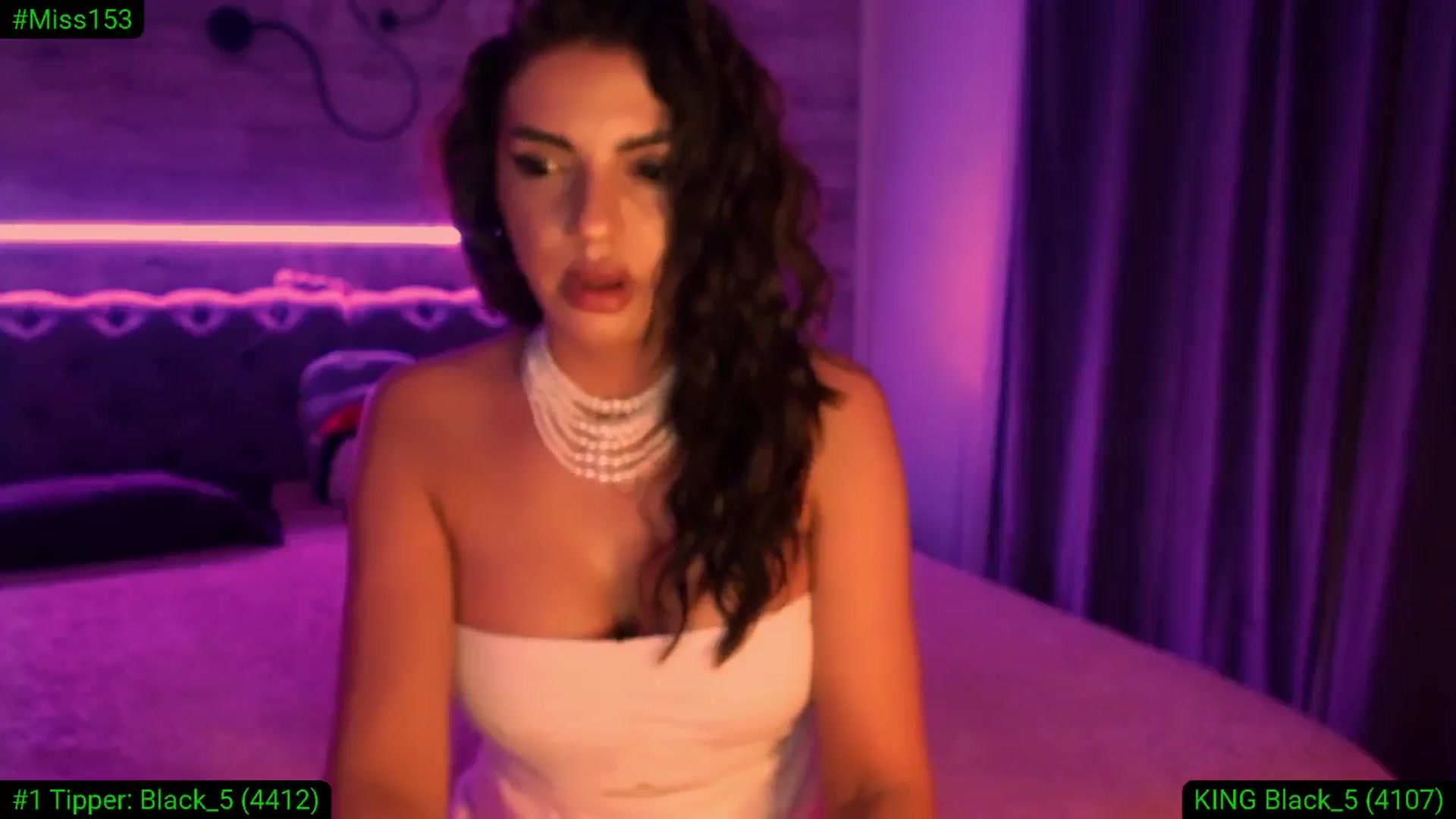 Gallery image thumbnail from Diamondblack5's myfreecams stream on, 02/02/2026, 03:58 image 16 of 20