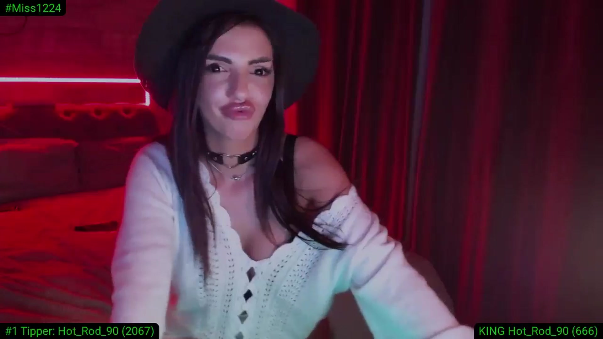 Gallery image thumbnail from Diamondblack5's myfreecams stream on, 02/17/2026, 04:24 image 18 of 20