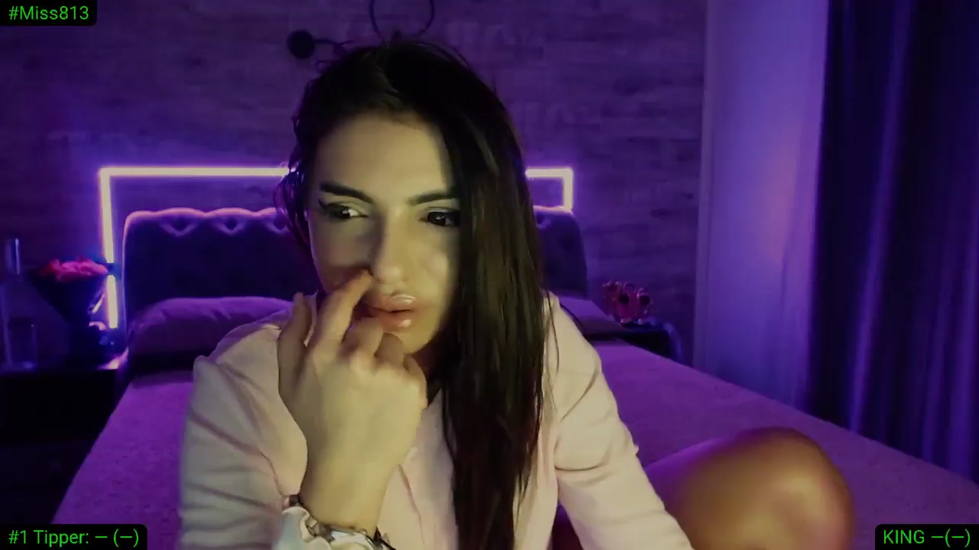 Gallery image thumbnail from Diamondblack5's myfreecams stream on, 02/23/2026, 24:33 image 10 of 20