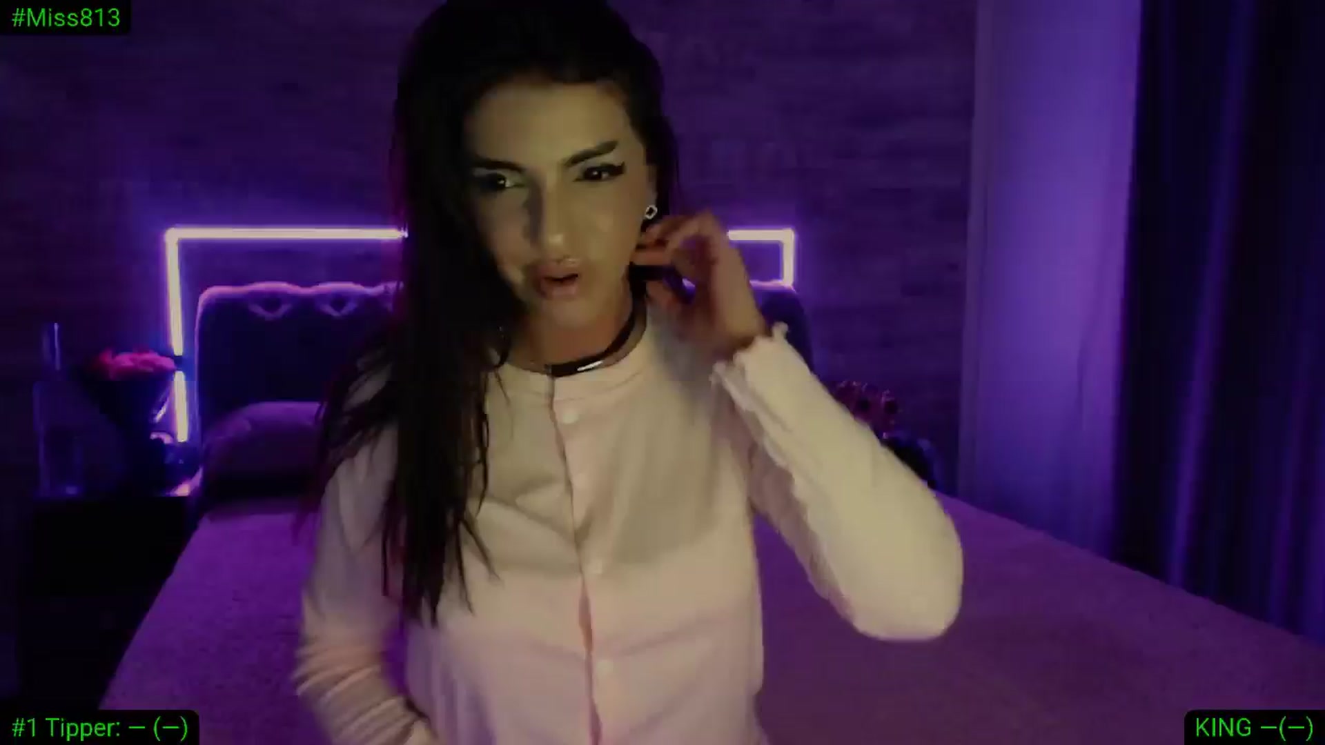 Gallery image thumbnail from Diamondblack5's myfreecams stream on, 02/23/2026, 24:33 image 4 of 20