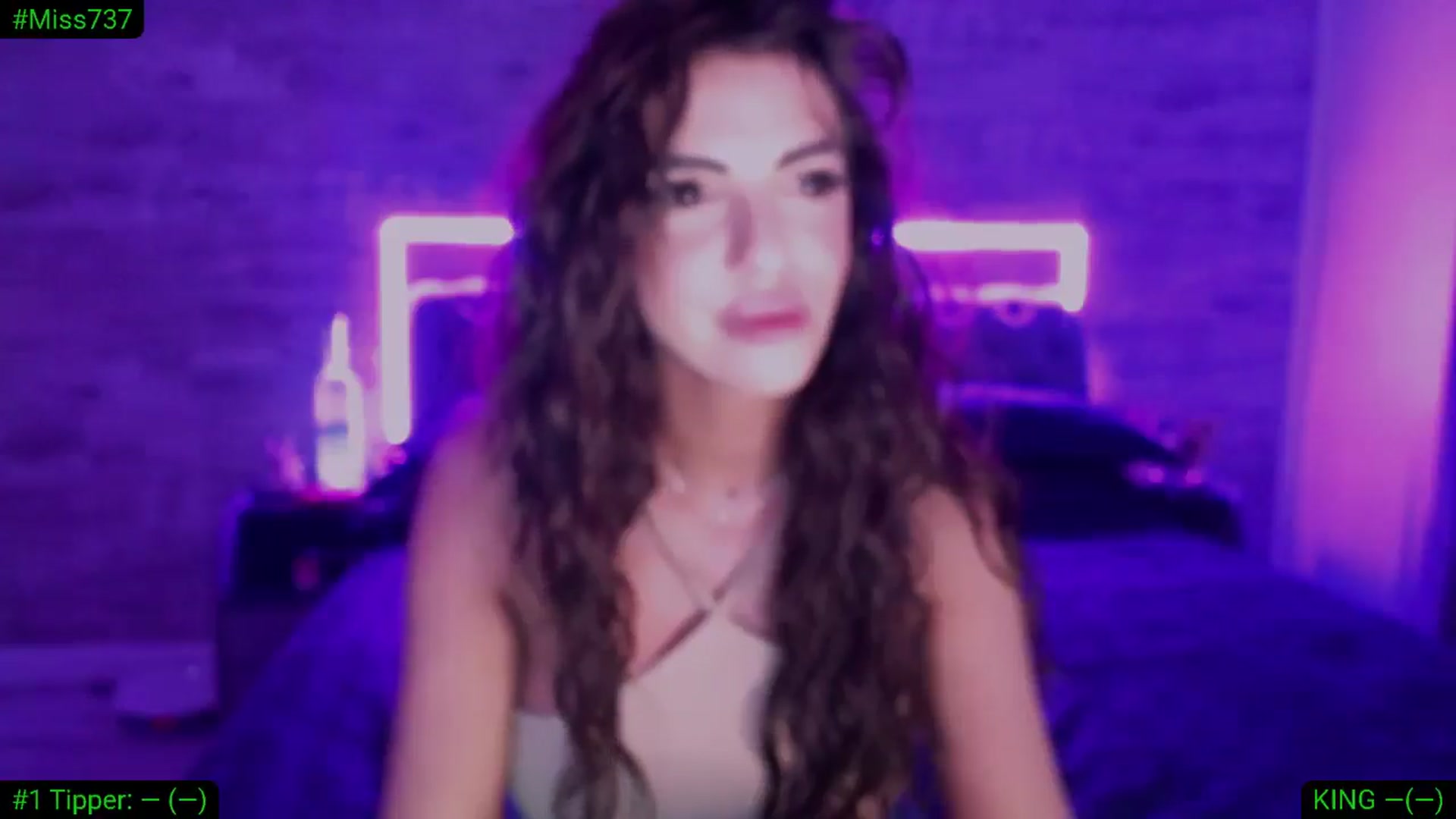 Gallery image thumbnail from Diamondblack5's myfreecams stream on, 03/15/2026, 02:06 image 2 of 20