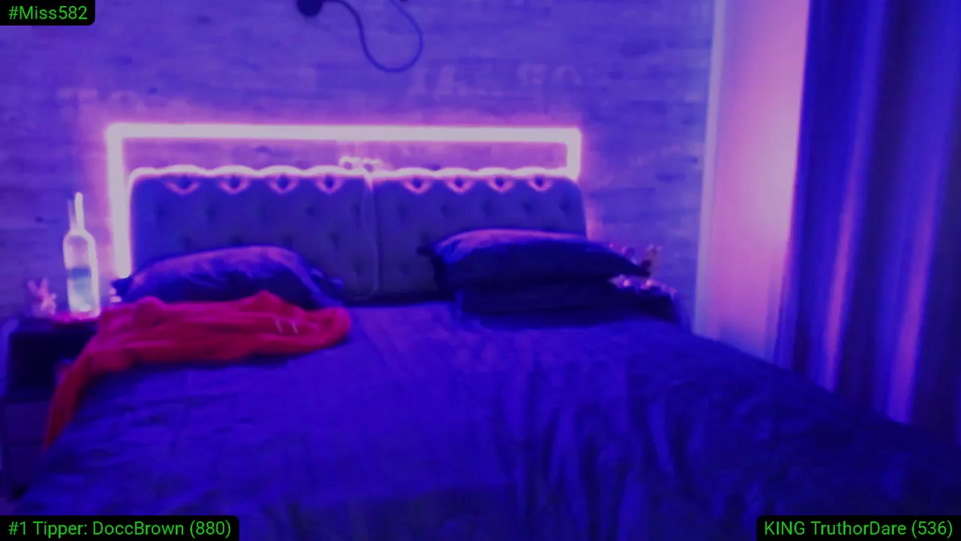 Gallery image thumbnail from Diamondblack5's myfreecams stream on, 03/15/2026, 07:11 image 8 of 20
