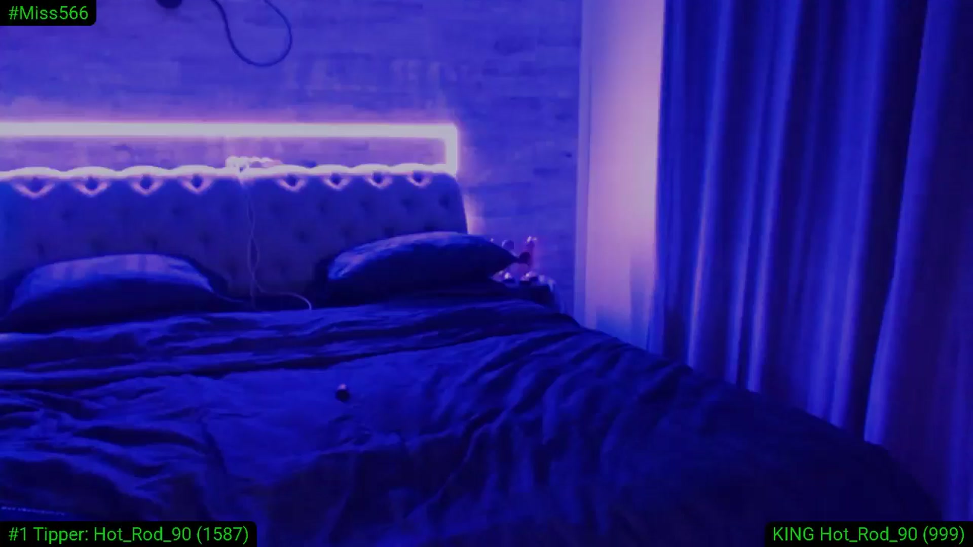 Gallery image thumbnail from Diamondblack5's myfreecams stream on, 03/18/2026, 03:15 image 5 of 20