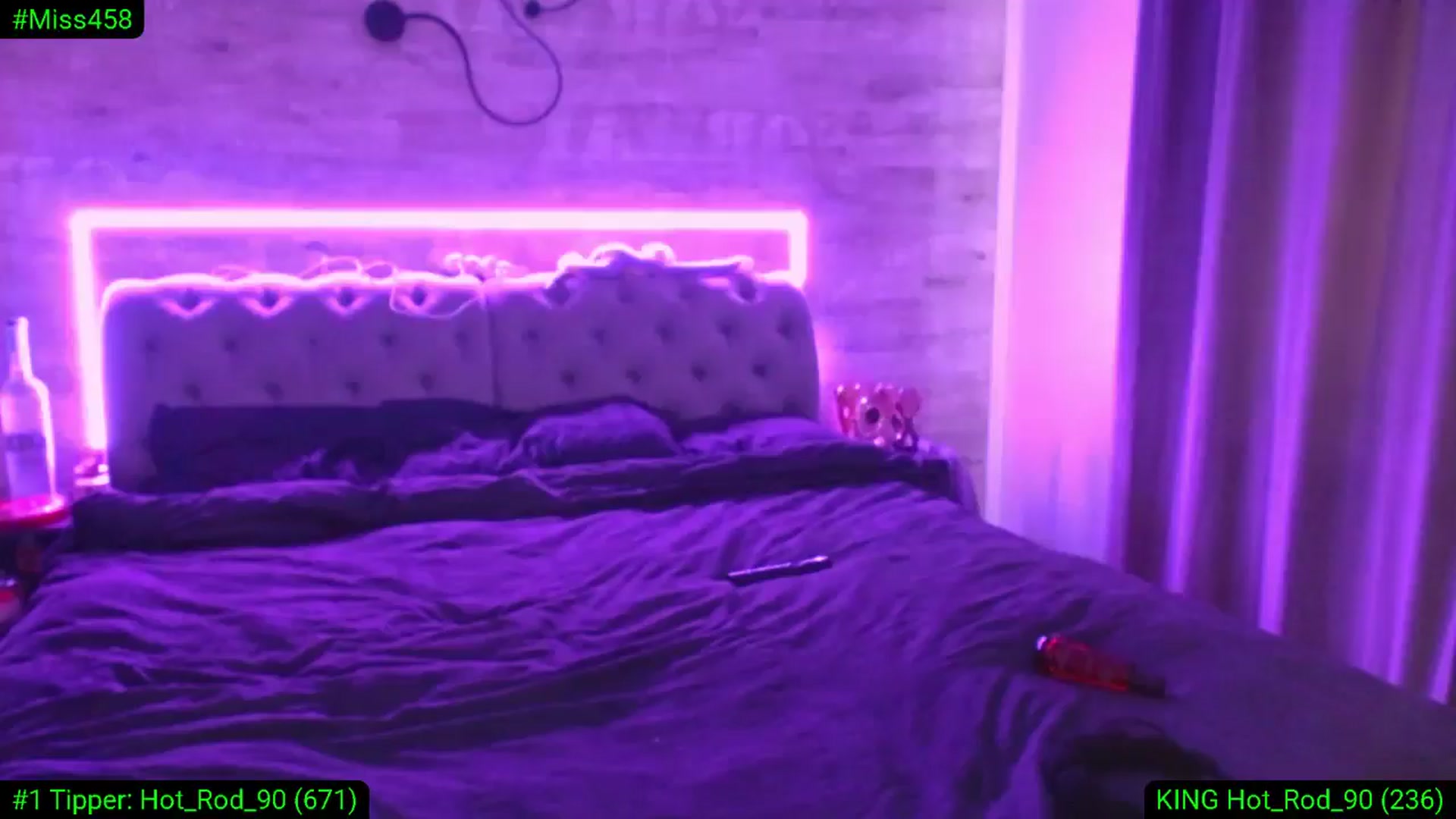 Gallery image thumbnail from Diamondblack5's myfreecams stream on, 04/01/2026, 06:50 image 19 of 20