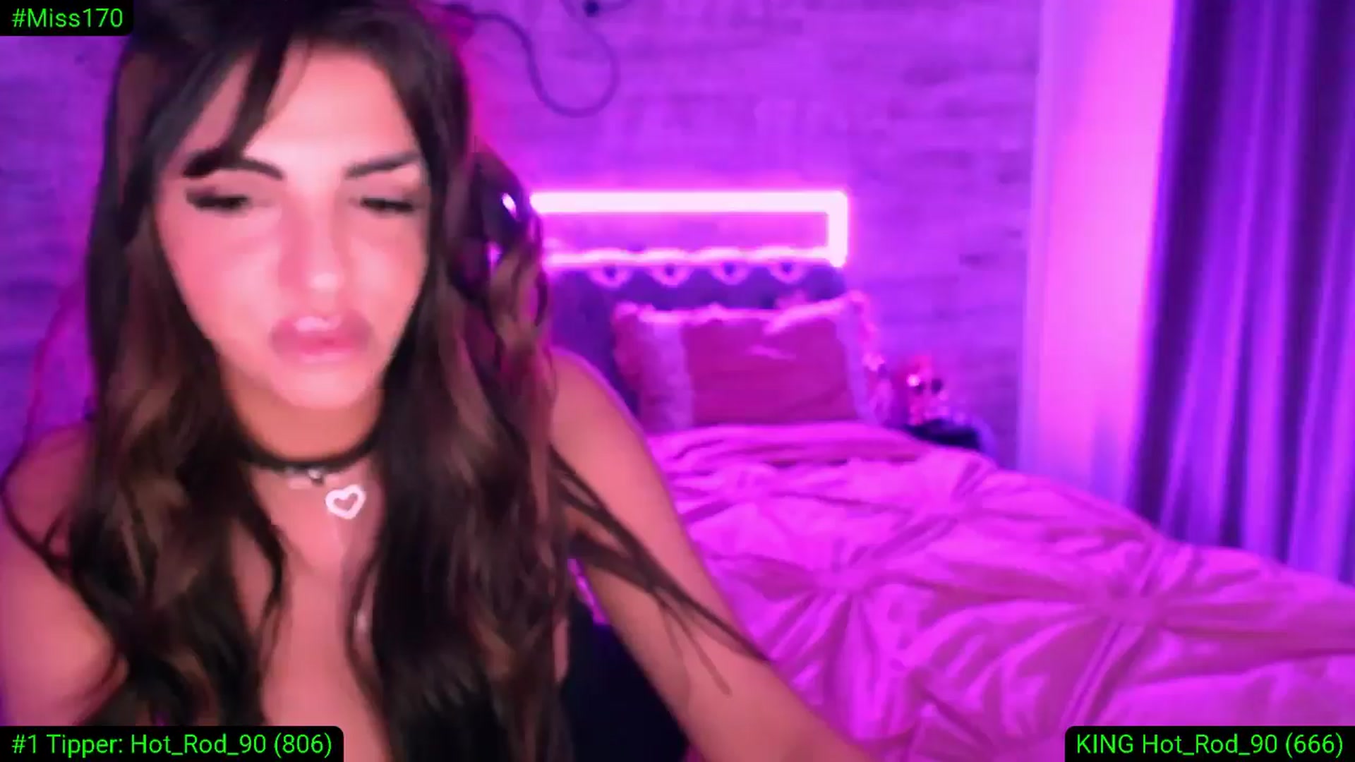 Gallery image thumbnail from Diamondblack5's myfreecams stream on, 04/18/2026, 04:11 image 3 of 20