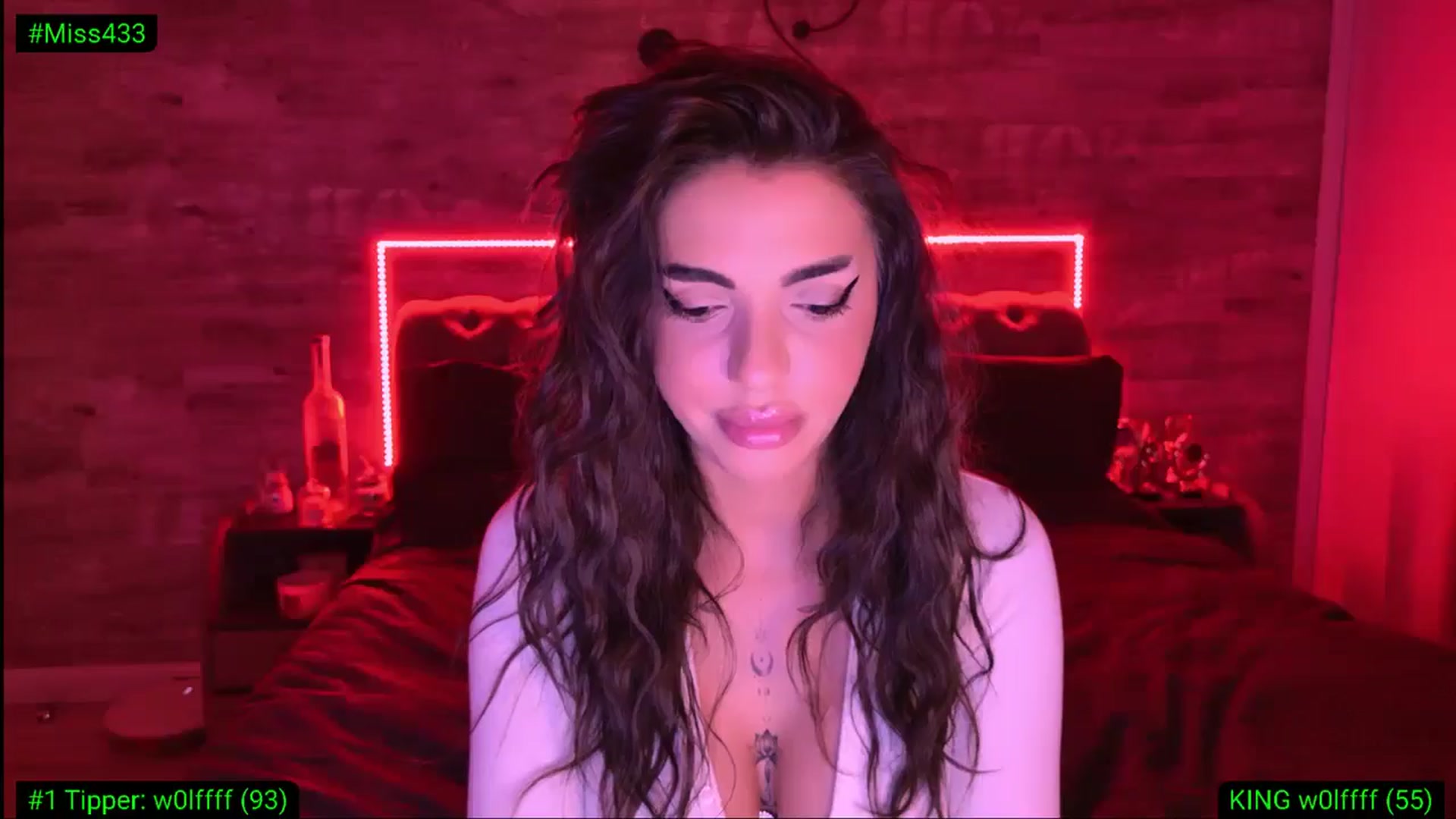 Gallery image thumbnail from Diamondblack5's myfreecams stream on, 05/08/2026, 01:02 image 4 of 20
