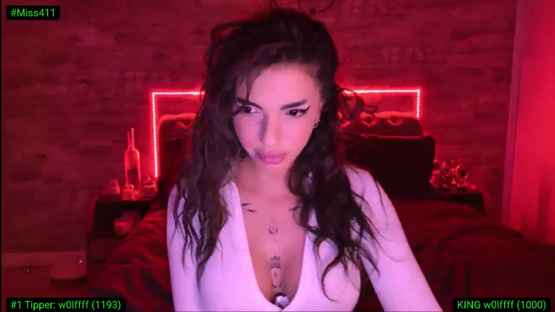 Gallery image thumbnail from Diamondblack5's myfreecams stream on, 05/08/2026, 01:02 image 13 of 20