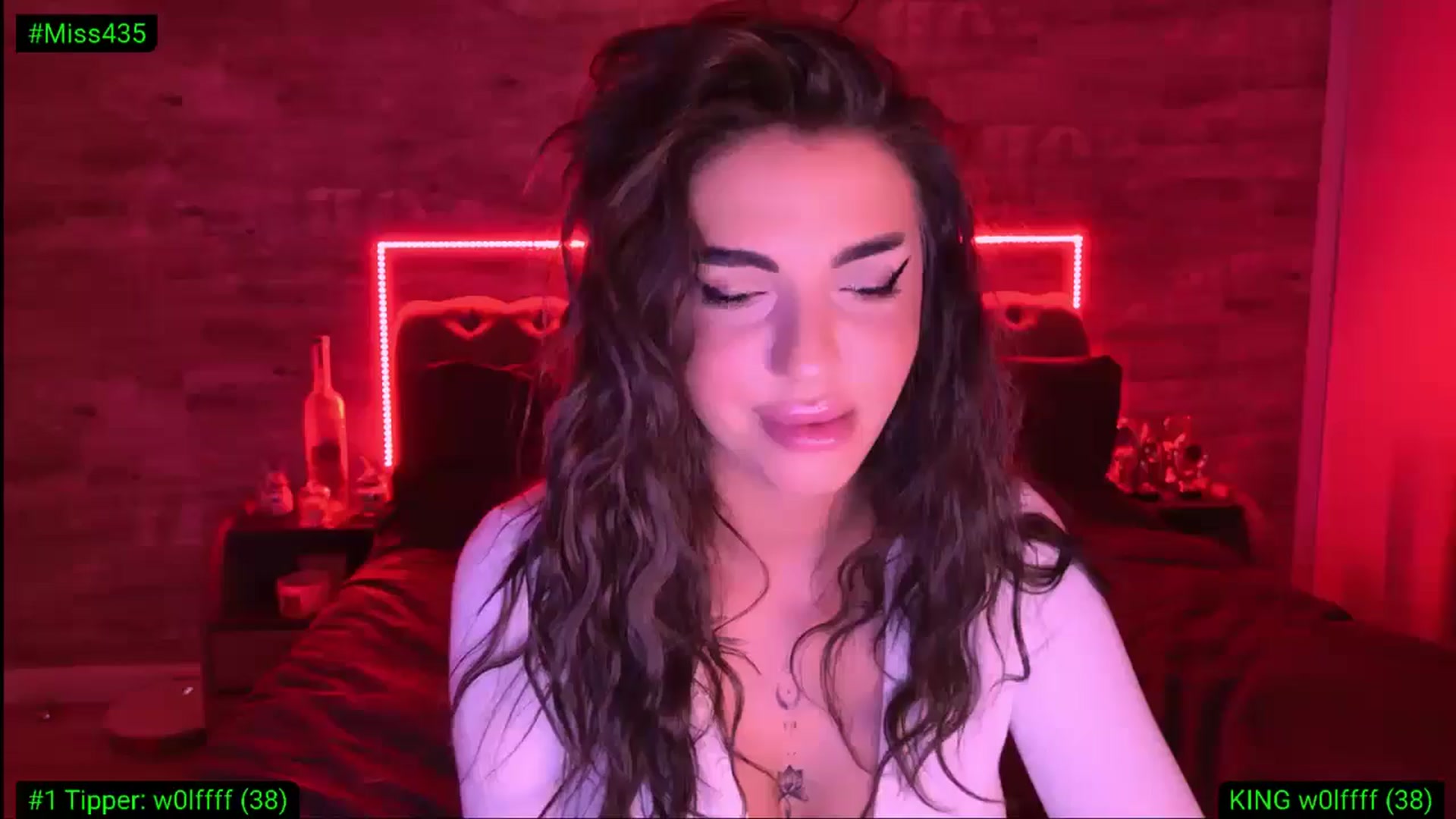 Gallery image thumbnail from Diamondblack5's myfreecams stream on, 05/08/2026, 01:02 image 3 of 20