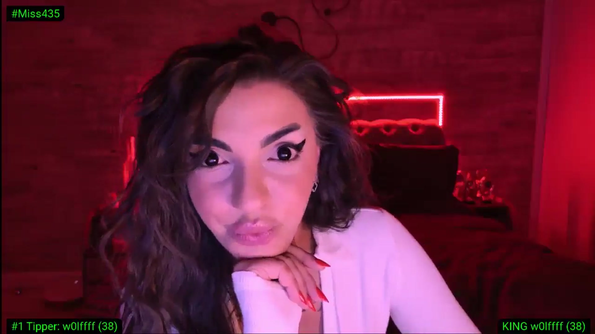 Gallery image thumbnail from Diamondblack5's myfreecams stream on, 05/08/2026, 01:02 image 2 of 20