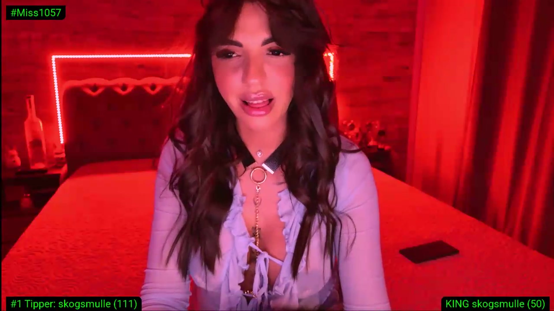 Gallery image thumbnail from Diamondblack5's myfreecams stream on, 05/24/2026, 24:02 image 18 of 20