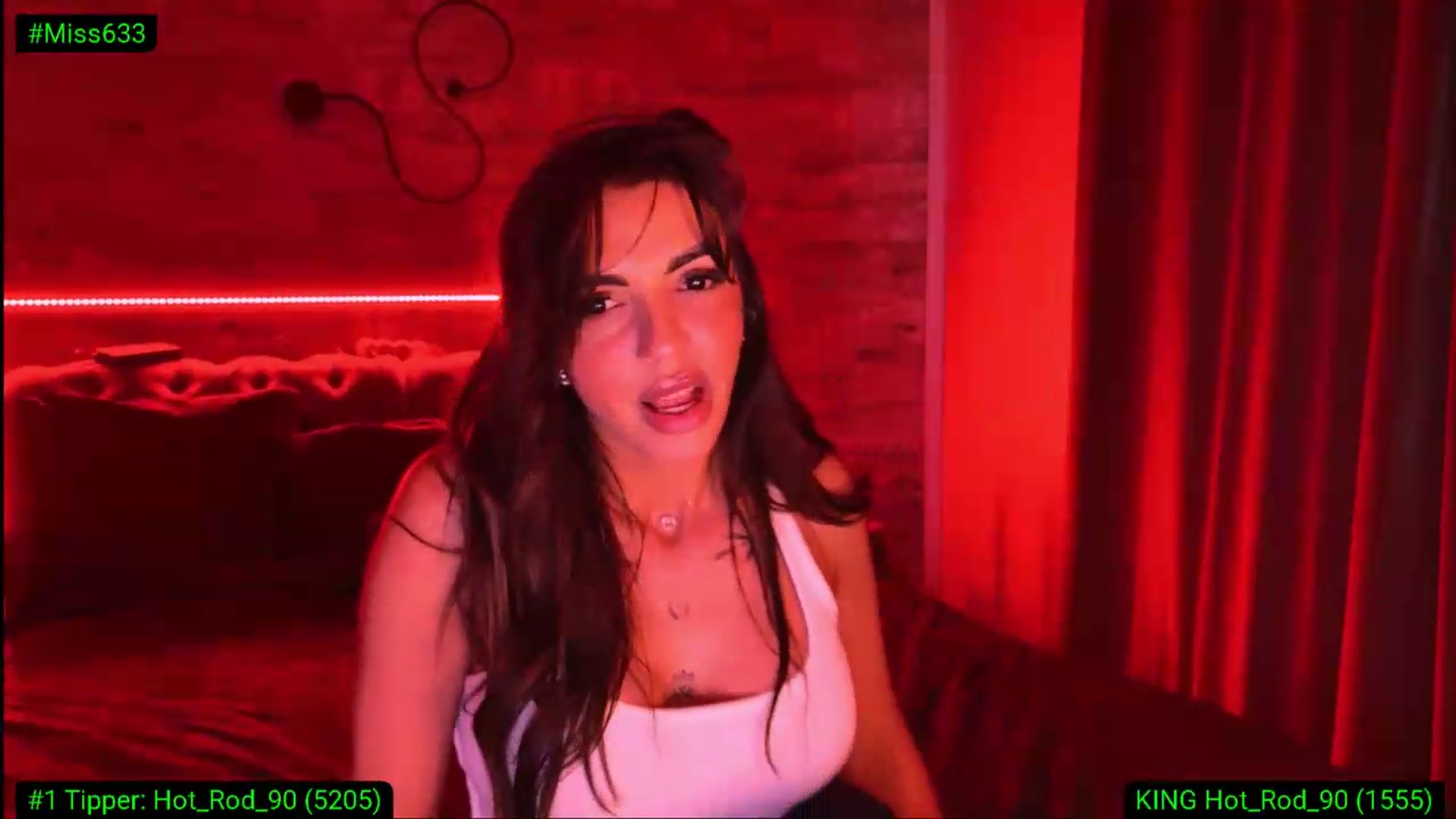 Gallery image thumbnail from Diamondblack5's myfreecams stream on, 05/26/2026, 04:53 image 7 of 20