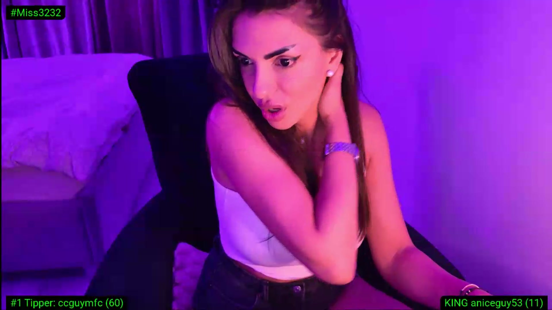 Gallery image thumbnail from Diamondblack5's myfreecams stream on, 06/21/2026, 17:42 image 19 of 20