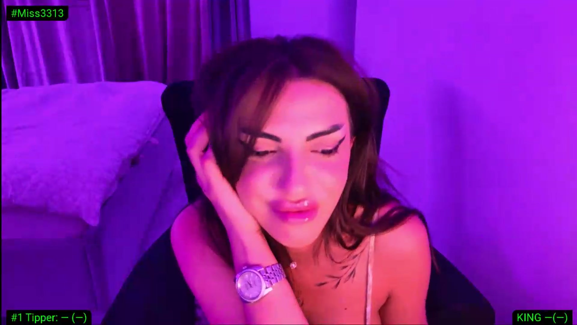 Gallery image thumbnail from Diamondblack5's myfreecams stream on, 06/23/2026, 23:35 image 17 of 20