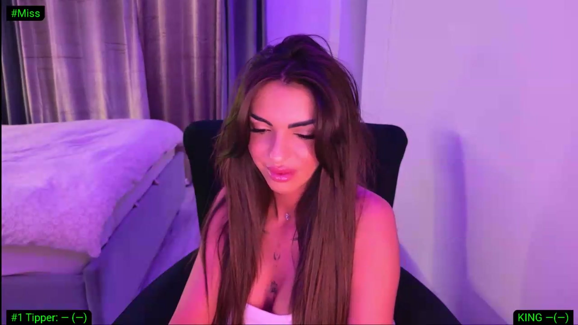 Gallery image thumbnail from Diamondblack5's myfreecams stream on, 07/09/2026, 24:04 image 2 of 20