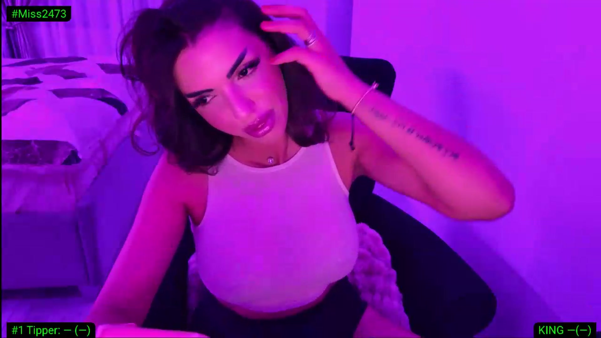 Gallery image thumbnail from Diamondblack5's myfreecams stream on, 07/31/2026, 24:37 image 3 of 20